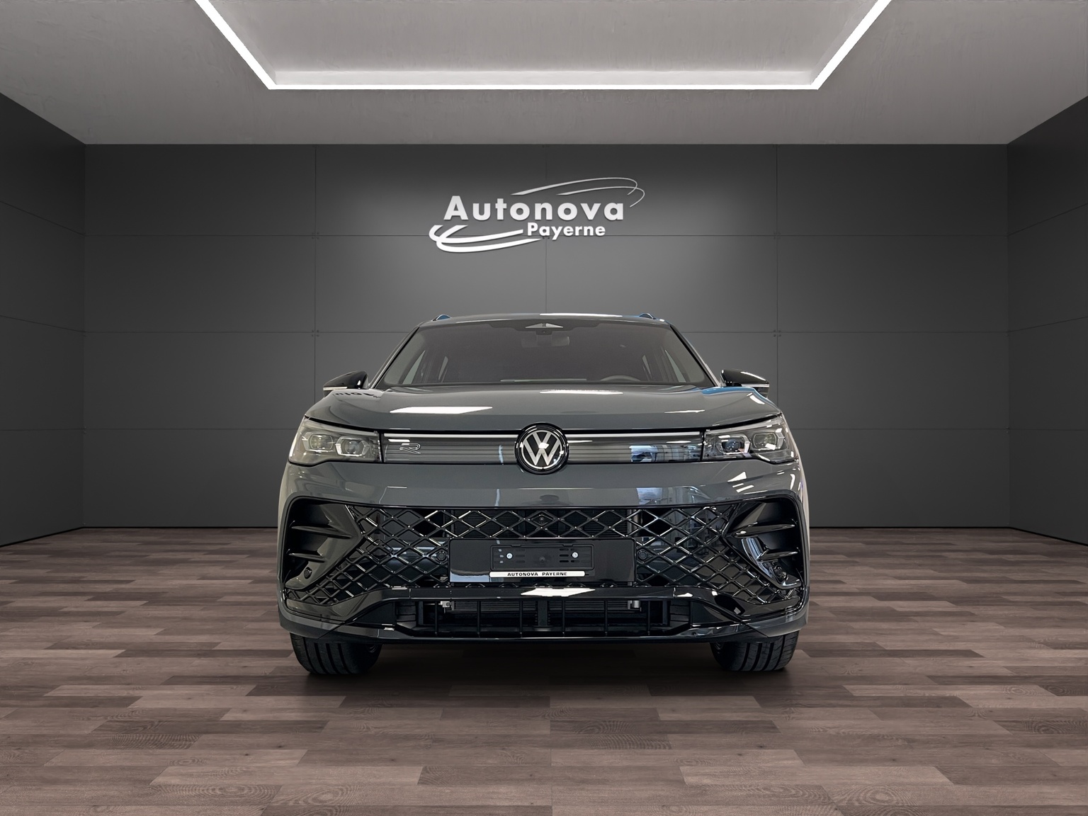 VW Tiguan 1.5 TSI evo2 eHybrid R-Line DSG-image-1
