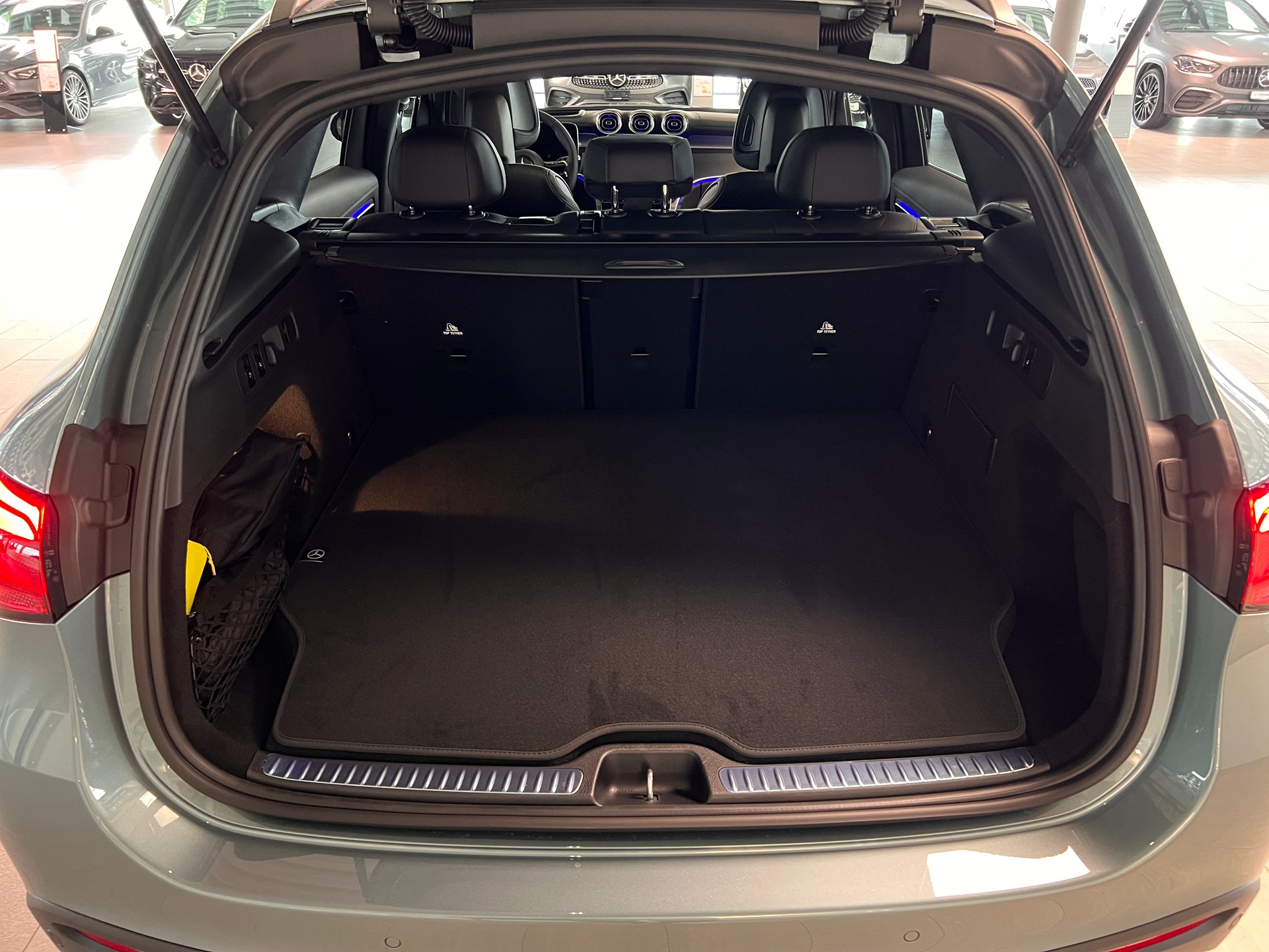 MERCEDES-BENZ GLC 400 e 4Matic EQ Star 9G-Tronic-image-6