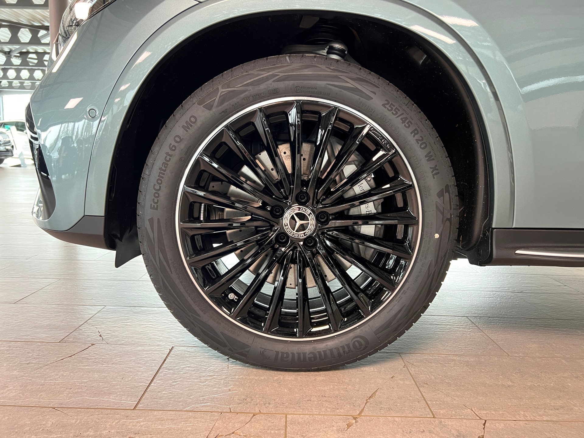 MERCEDES-BENZ GLC 400 e 4Matic EQ Star 9G-Tronic-image-5