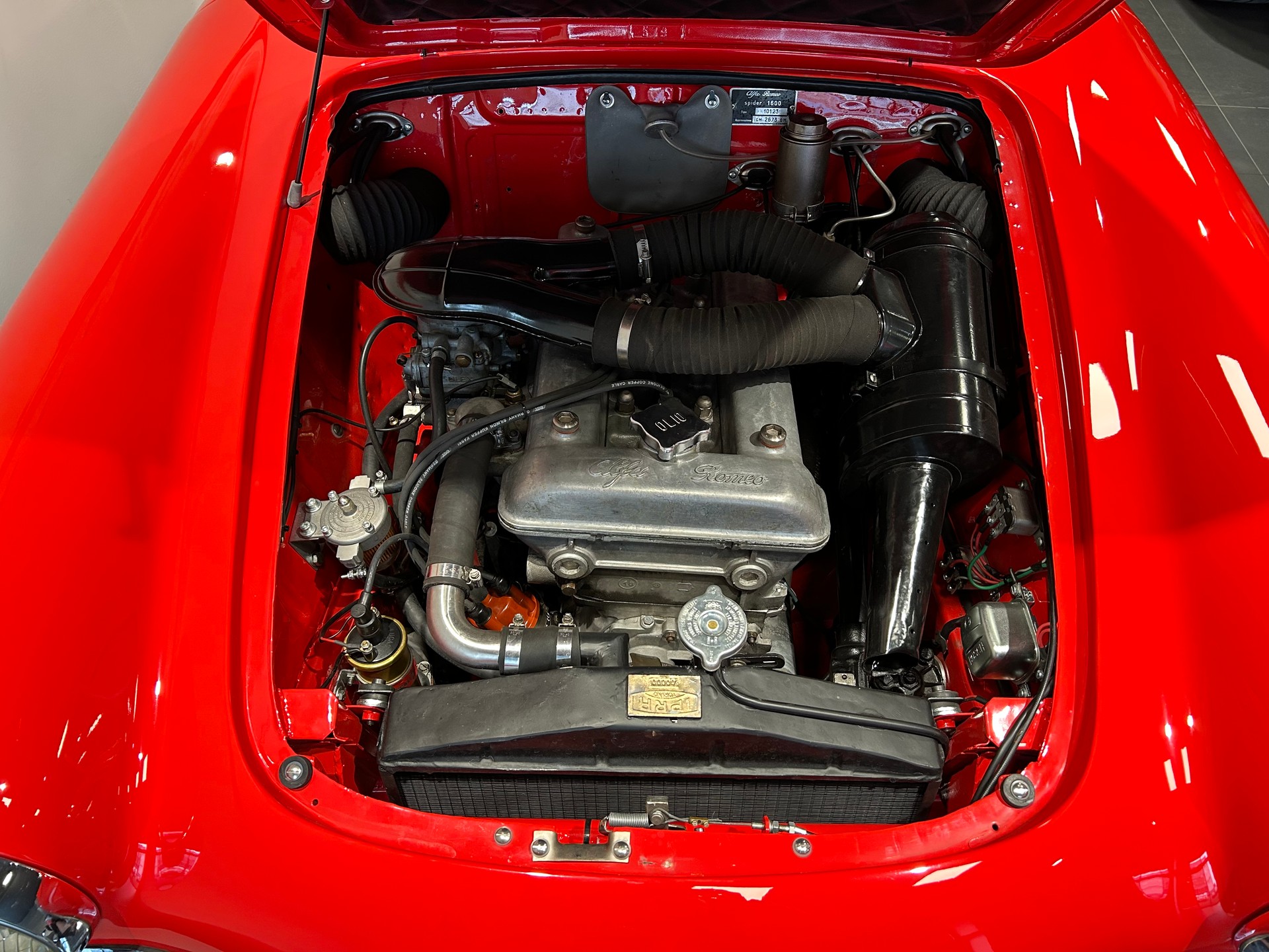 ALFA ROMEO 1600 Spider-image-24