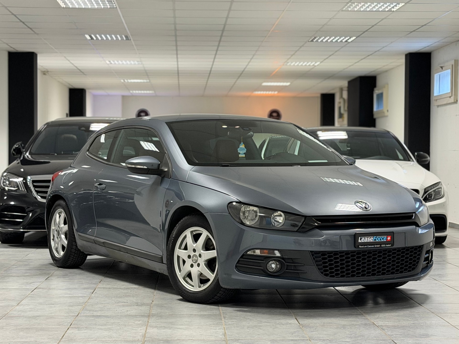VW Scirocco 1.4 TSI-showroom-element-2