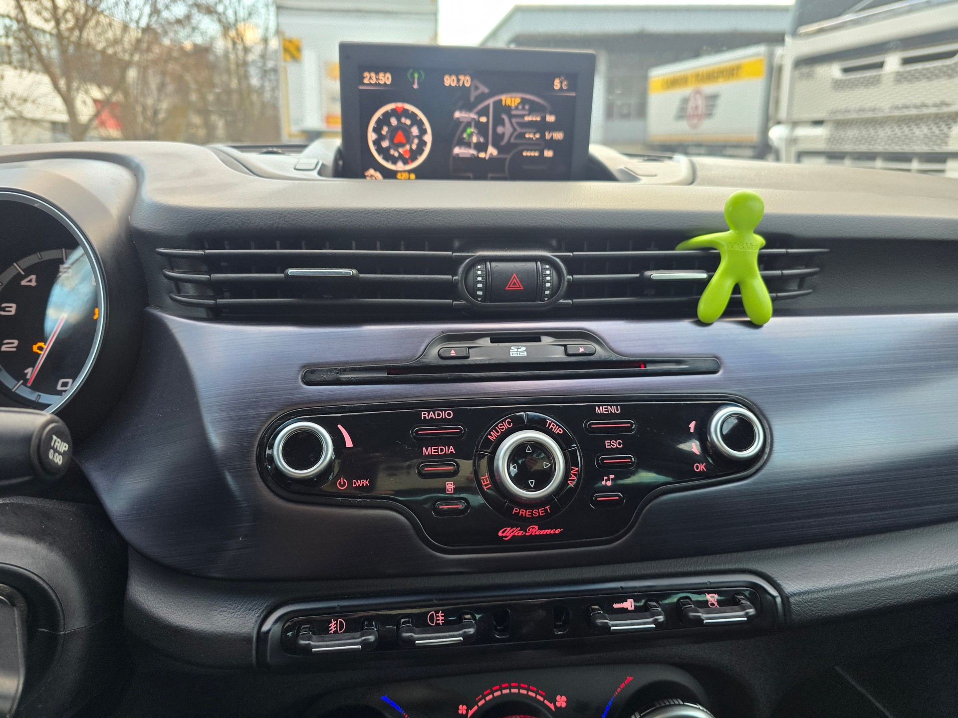 ALFA ROMEO Giulietta 1750 TBi Quadrifoglio Verde-image-16