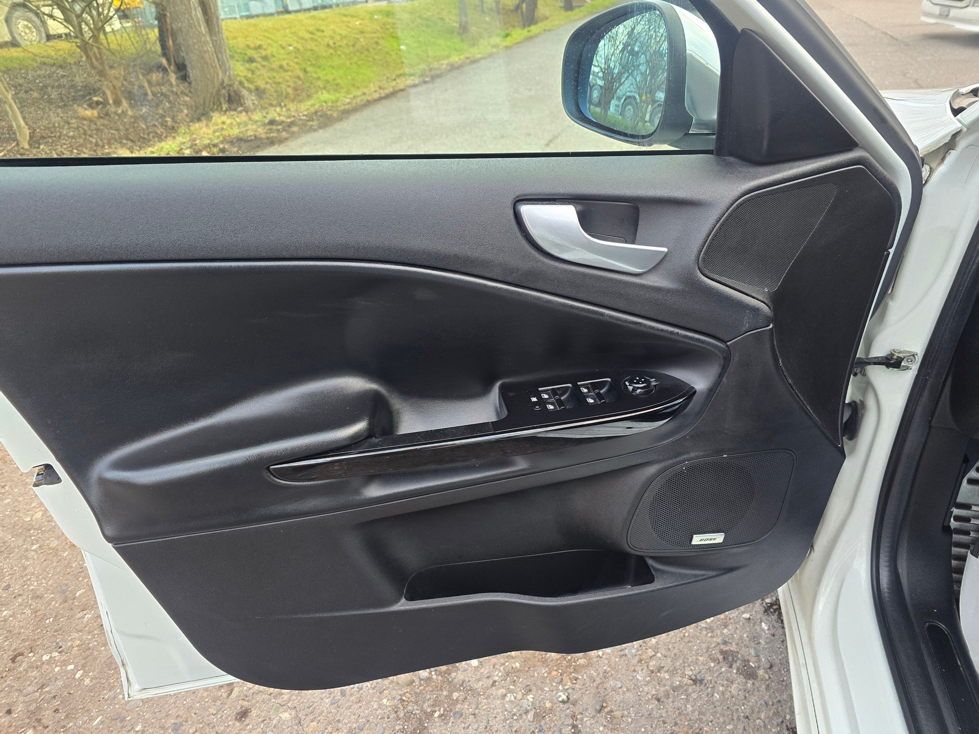 ALFA ROMEO Giulietta 1750 TBi Quadrifoglio Verde-image-11
