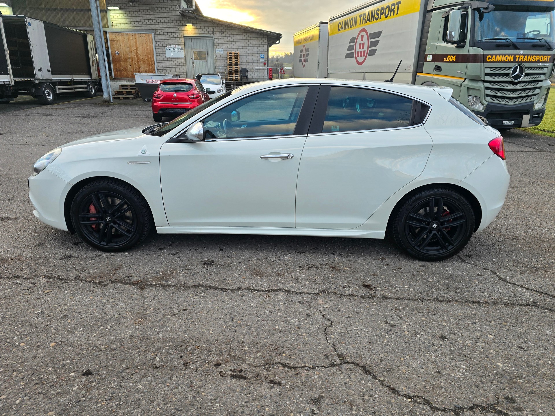 ALFA ROMEO Giulietta 1750 TBi Quadrifoglio Verde-image-8