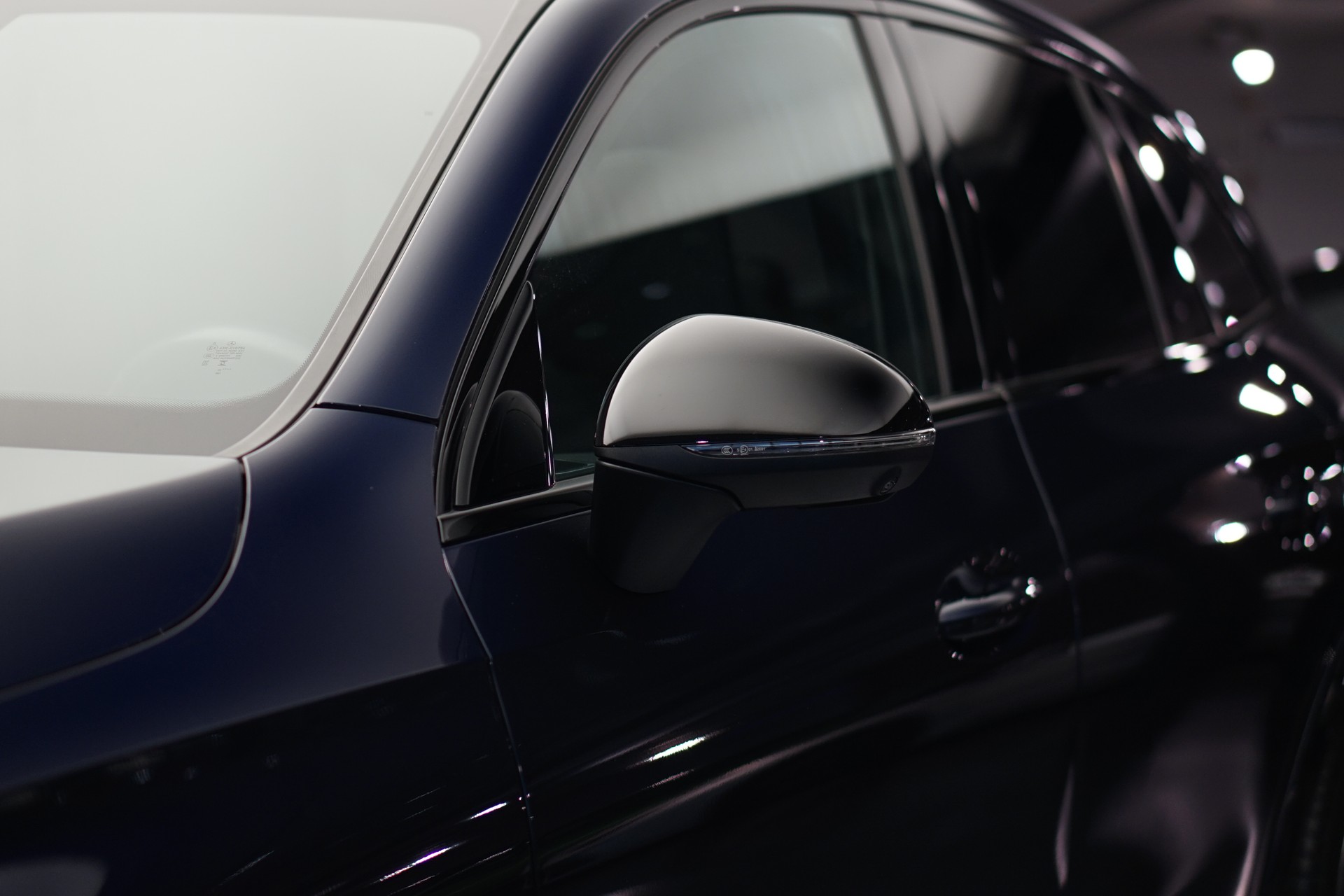 MERCEDES-BENZ GLC 300 4Matic AMG Line 9G-Tronic *CH-Fahrzeug* *Burmester* *Pano*-image-41