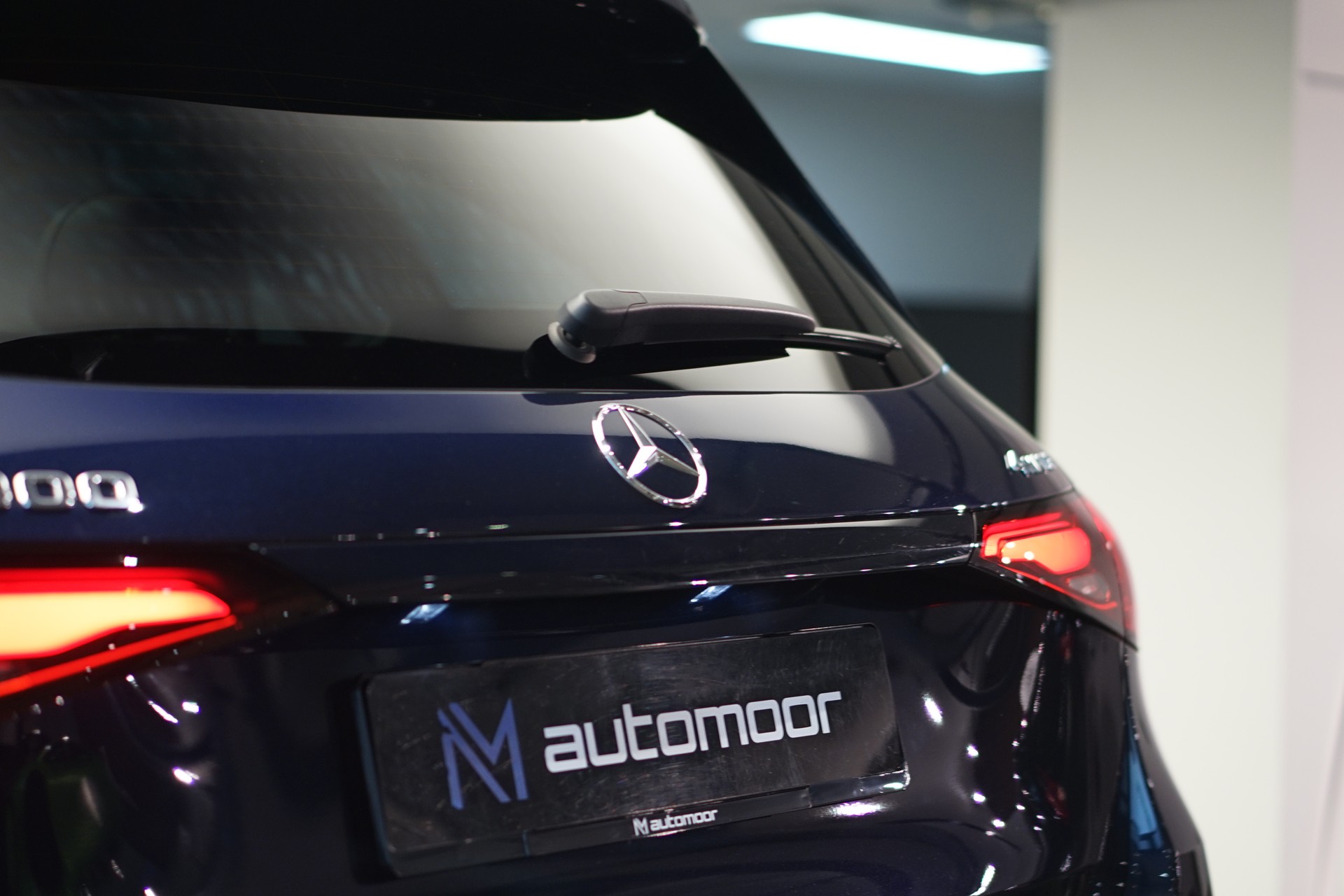 MERCEDES-BENZ GLC 300 4Matic AMG Line 9G-Tronic *CH-Fahrzeug* *Burmester* *Pano*-image-40