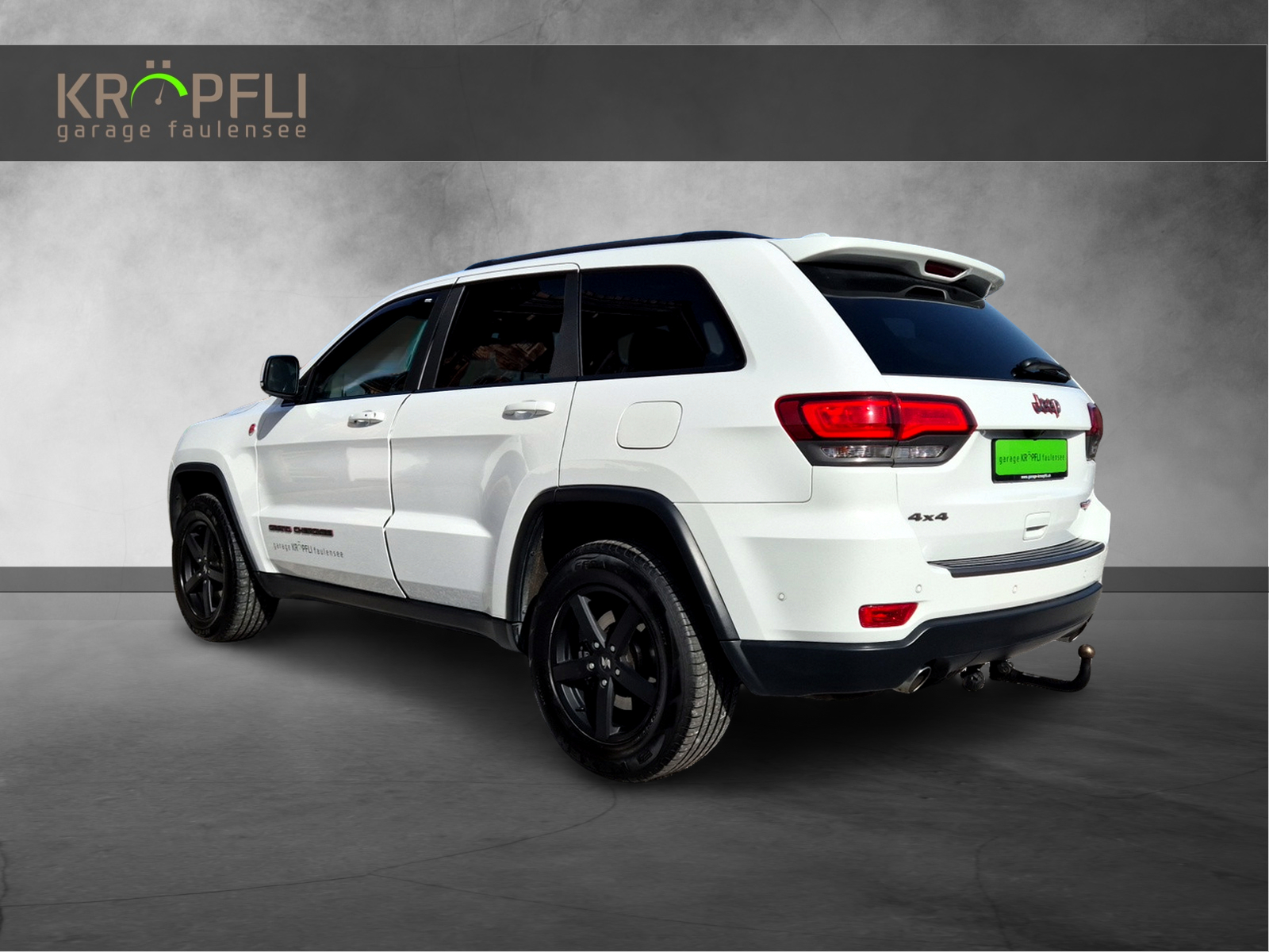 JEEP Grand Cherokee 3.0 CRD Trailhawk Automatic-showroom-element-1