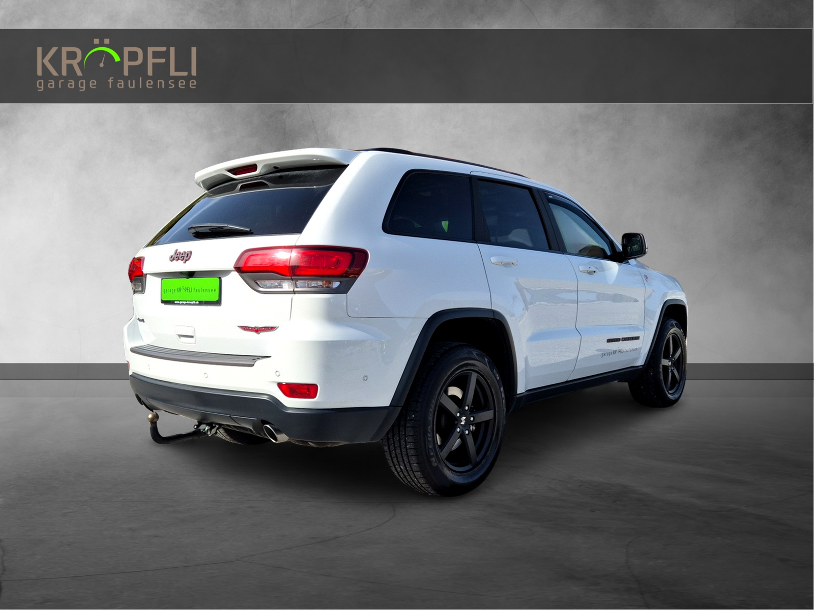 JEEP Grand Cherokee 3.0 CRD Trailhawk Automatic-showroom-element-2