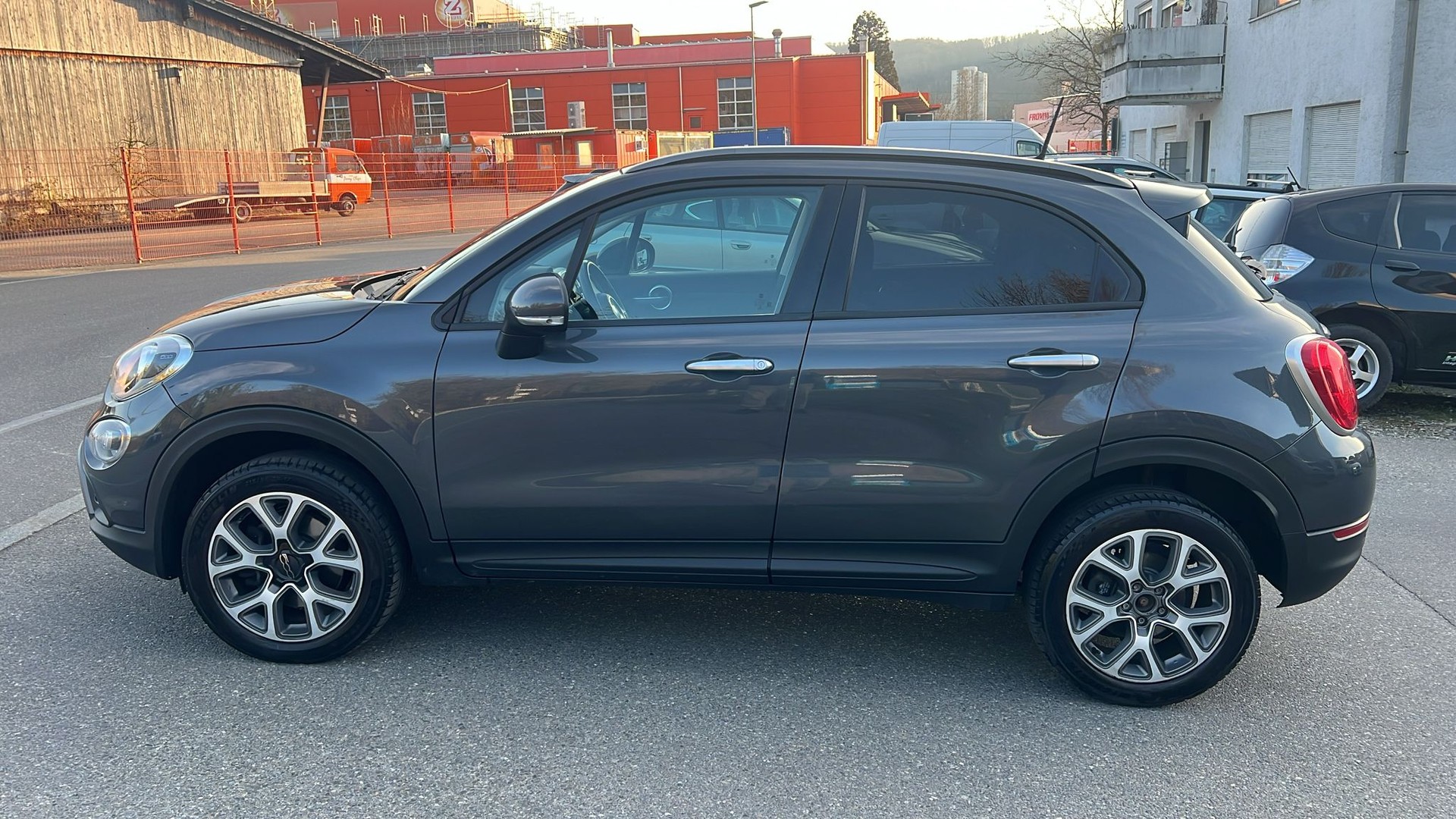 FIAT 500X 2.0 MJ Cross 4x4-image-4