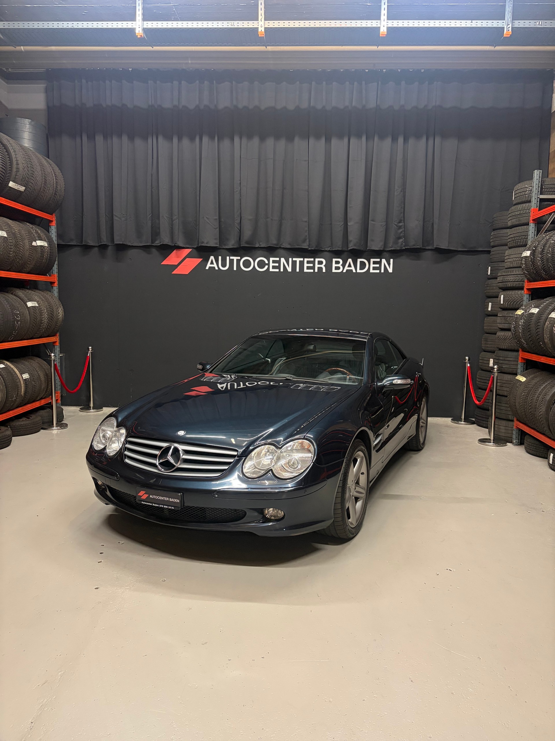 MERCEDES-BENZ SL 500 Automatic-showroom-element-1