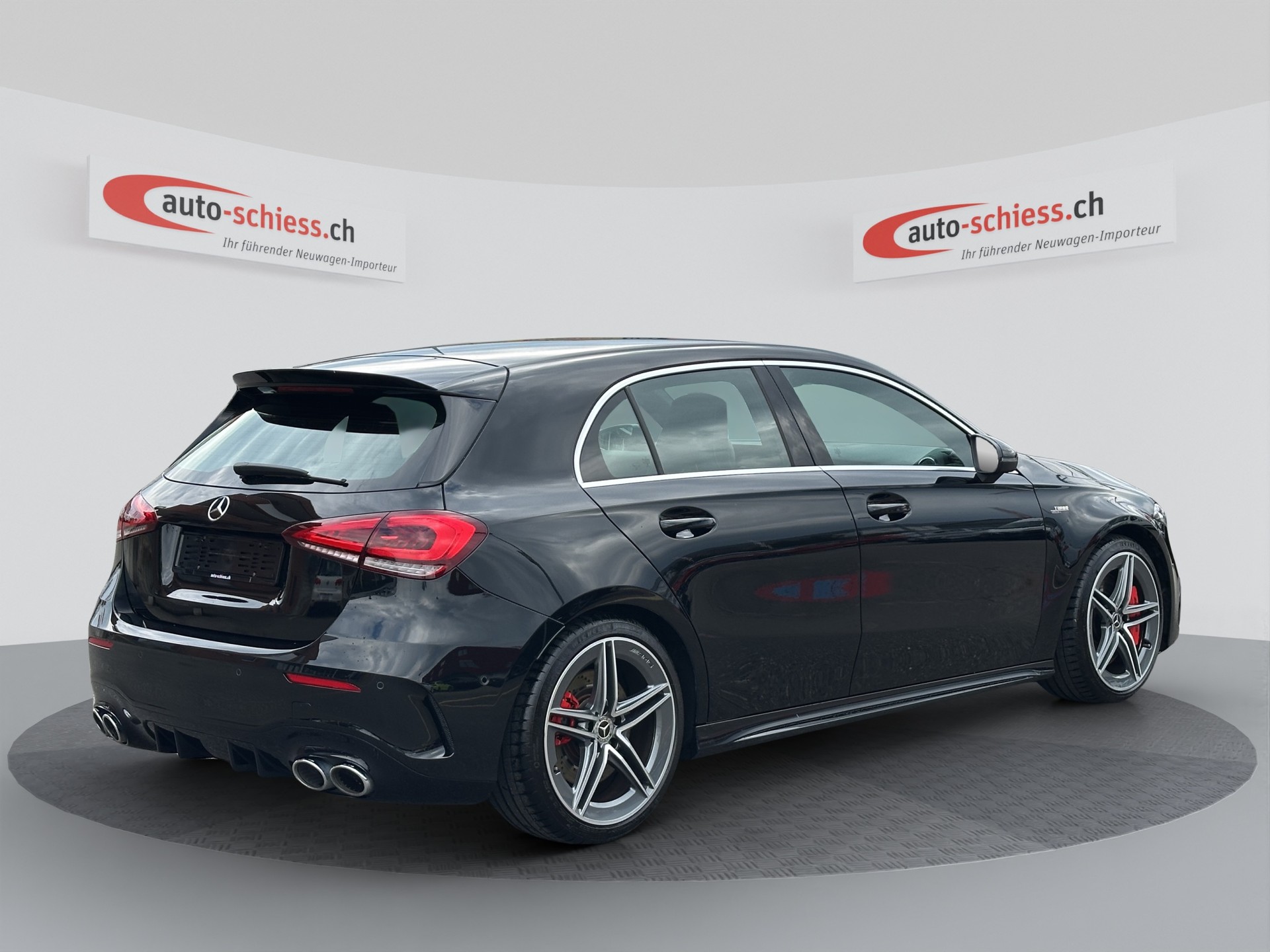 MERCEDES-BENZ A 45 S AMG 4Matic+ Speedshift-image-4