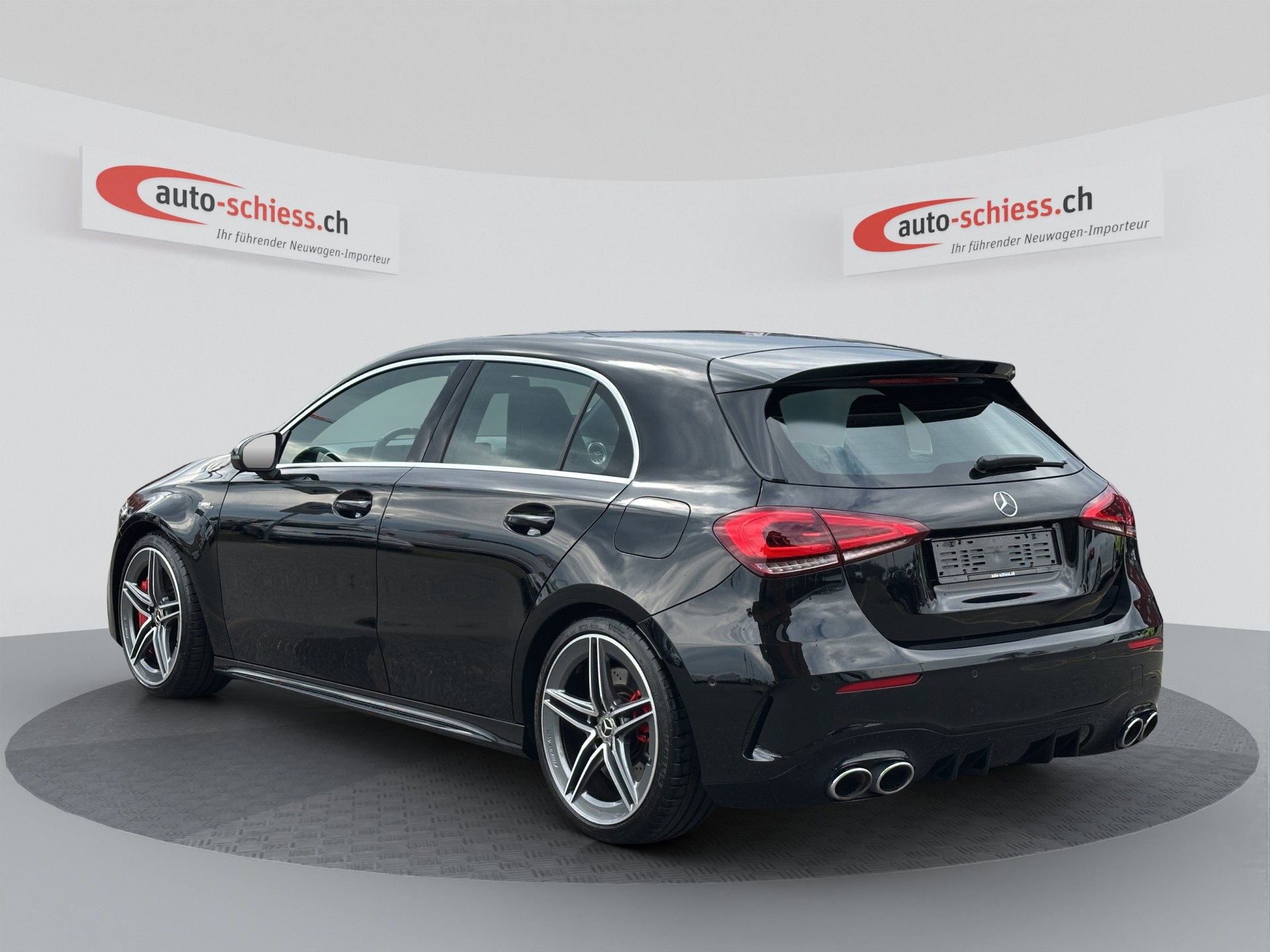 MERCEDES-BENZ A 45 S AMG 4Matic+ Speedshift-image-2
