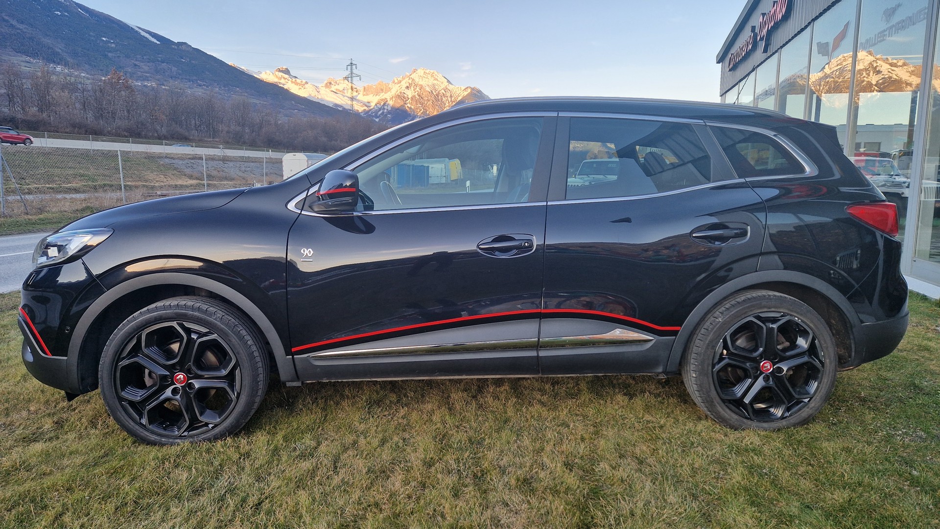 RENAULT Kadjar 1.2 16V Turbo Swiss Edition EDC-image-2