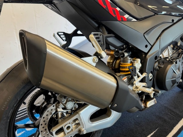 APRILIA Tuono V4 1100 E5+ Factory-image-11