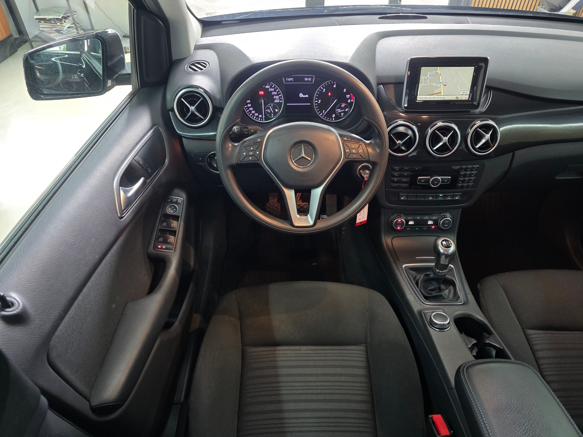 MERCEDES-BENZ B 180 CDI-image-7