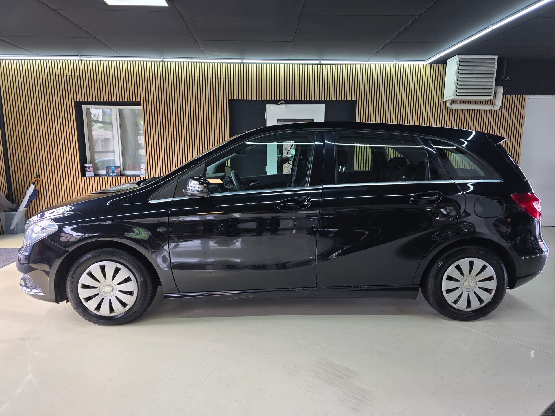 MERCEDES-BENZ B 180 CDI-image-3
