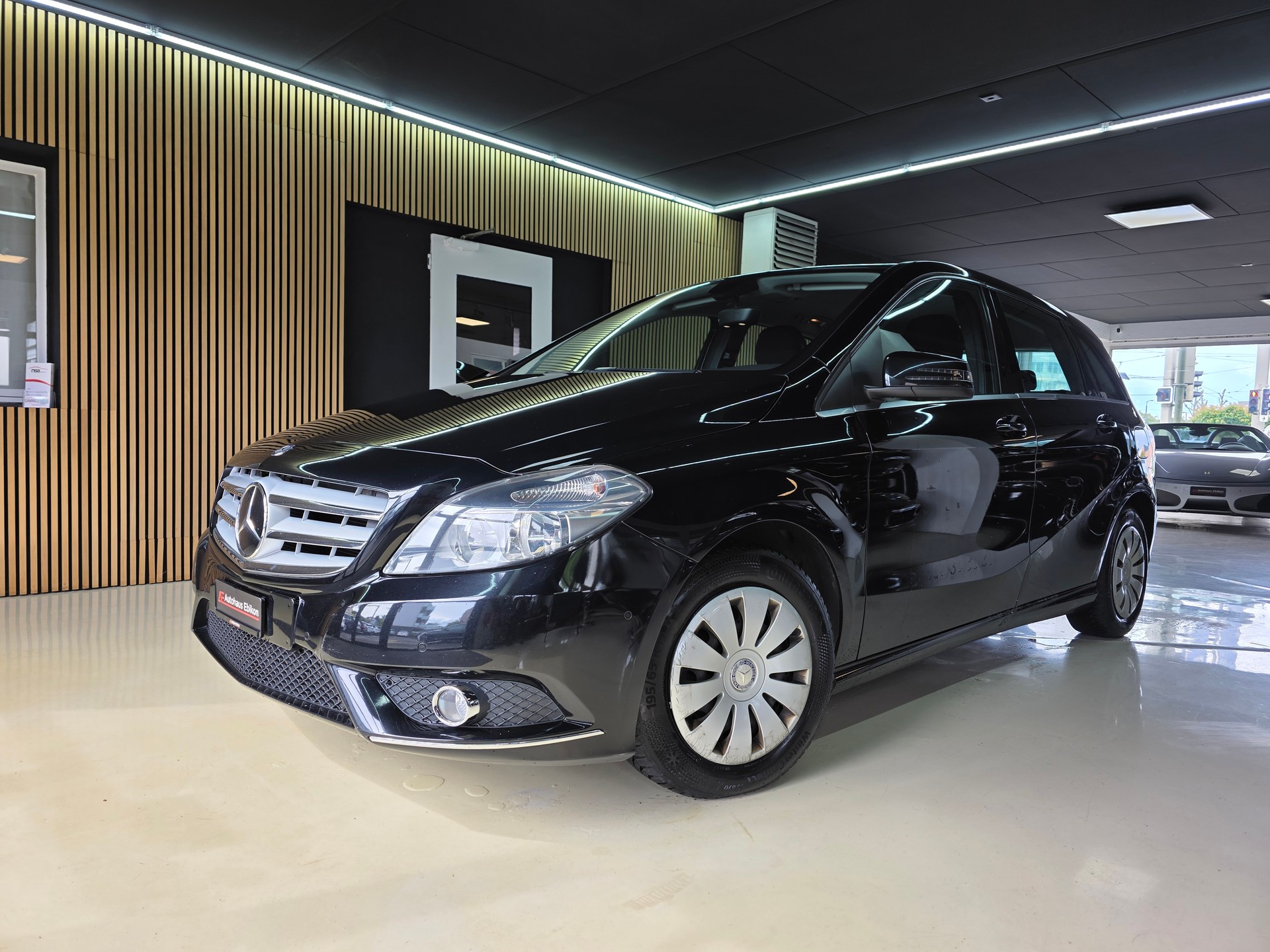 MERCEDES-BENZ B 180 CDI-image-0