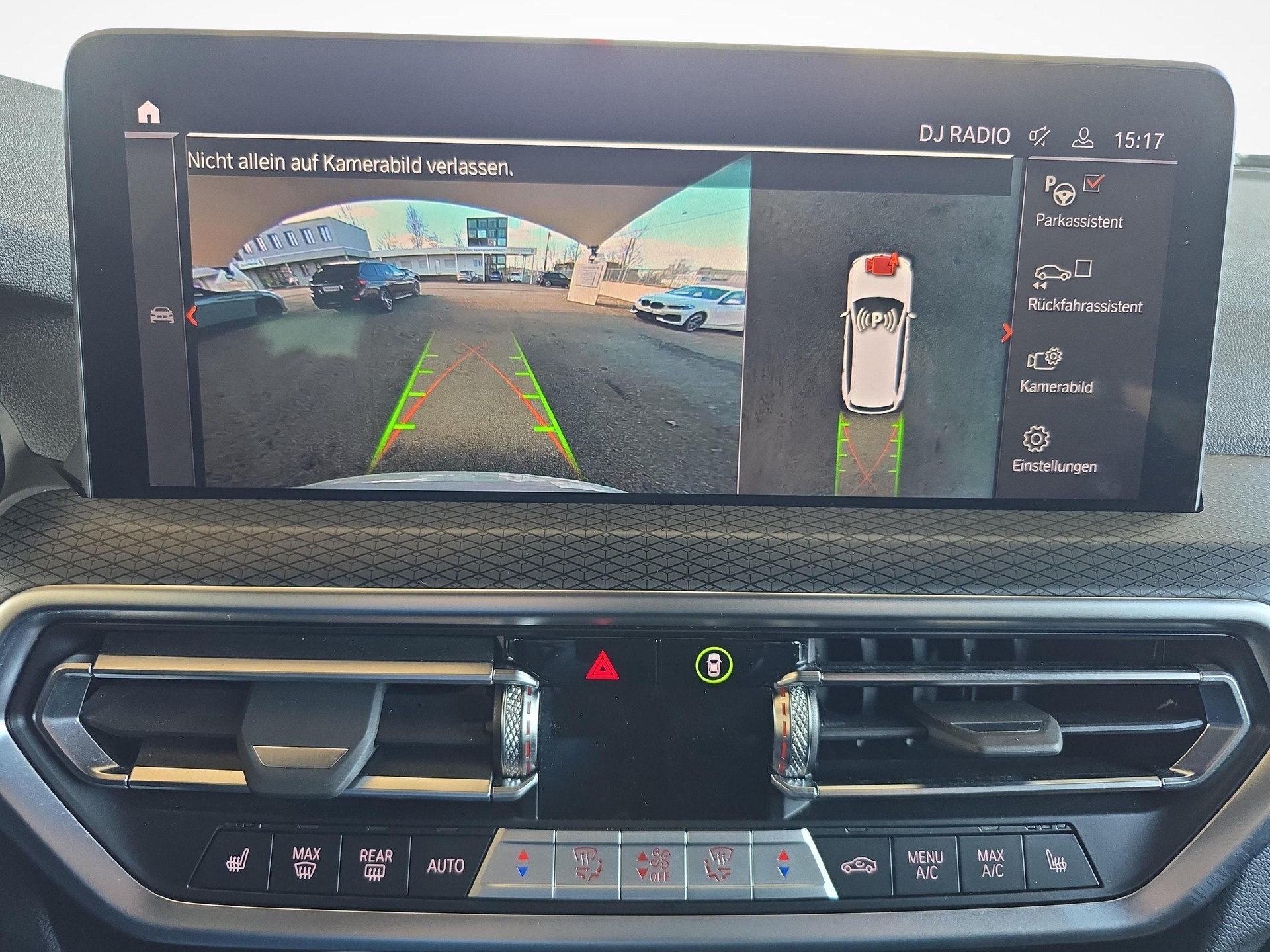 BMW X3 20d xDrive paddles-image-17