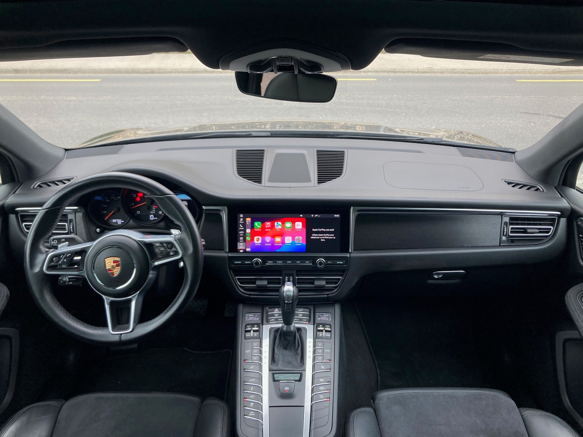 PORSCHE Macan GTS-image-9