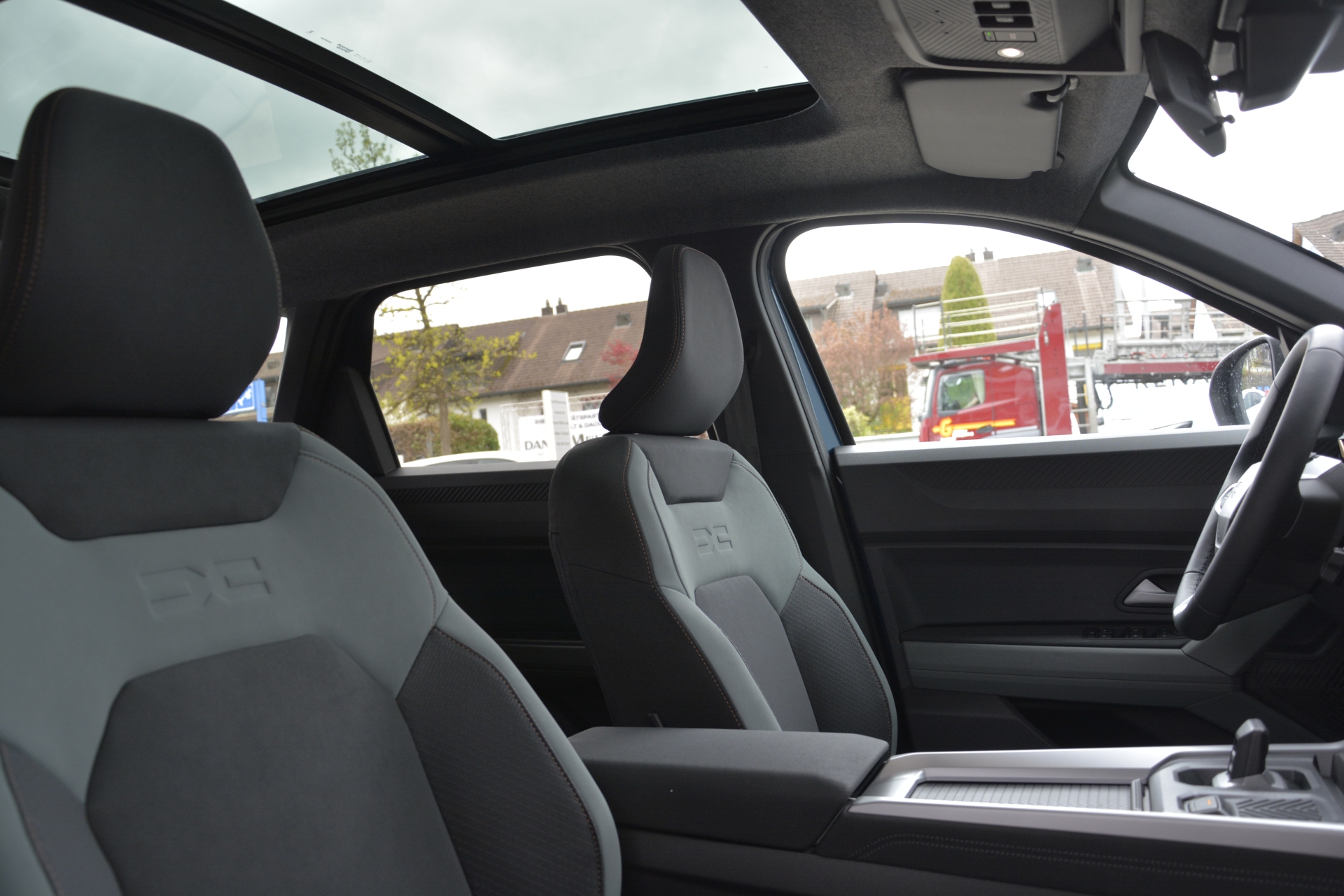 DACIA BIGSTER extreme hybrid 155-image-7