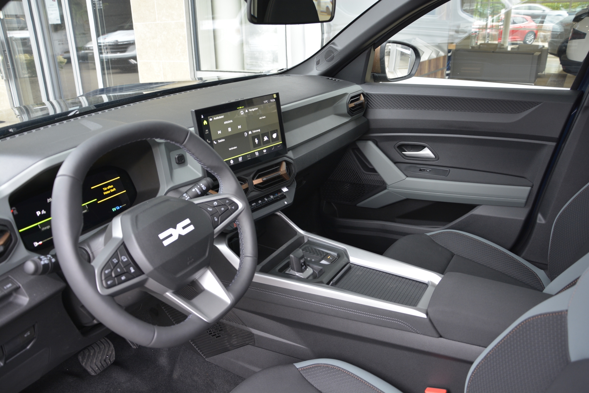 DACIA BIGSTER extreme hybrid 155-image-4