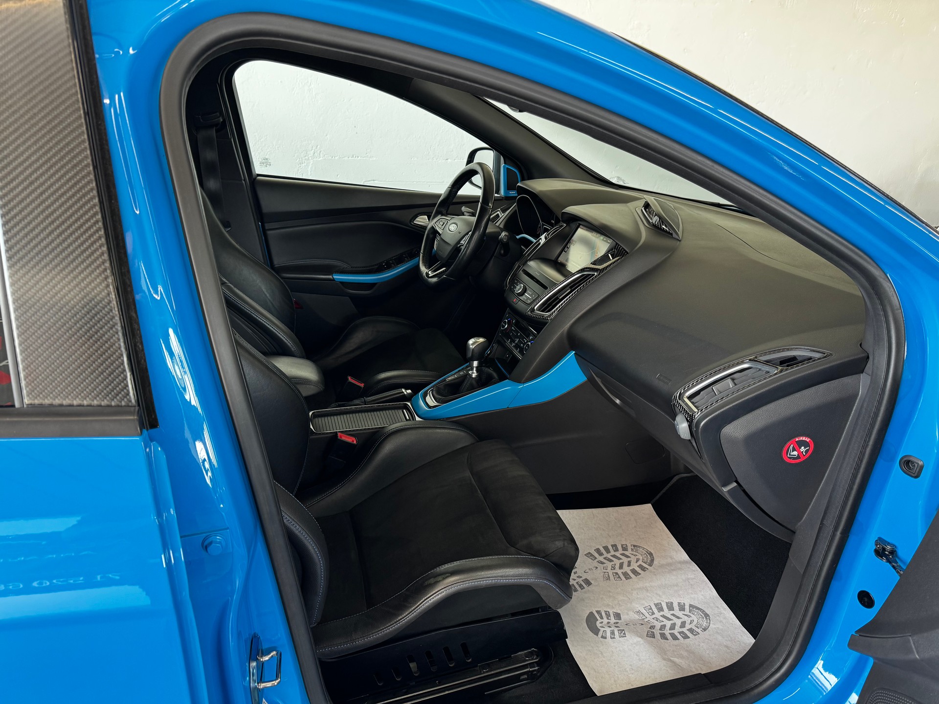 FORD Focus 2.3 EcoBoost RS AWD-image-23