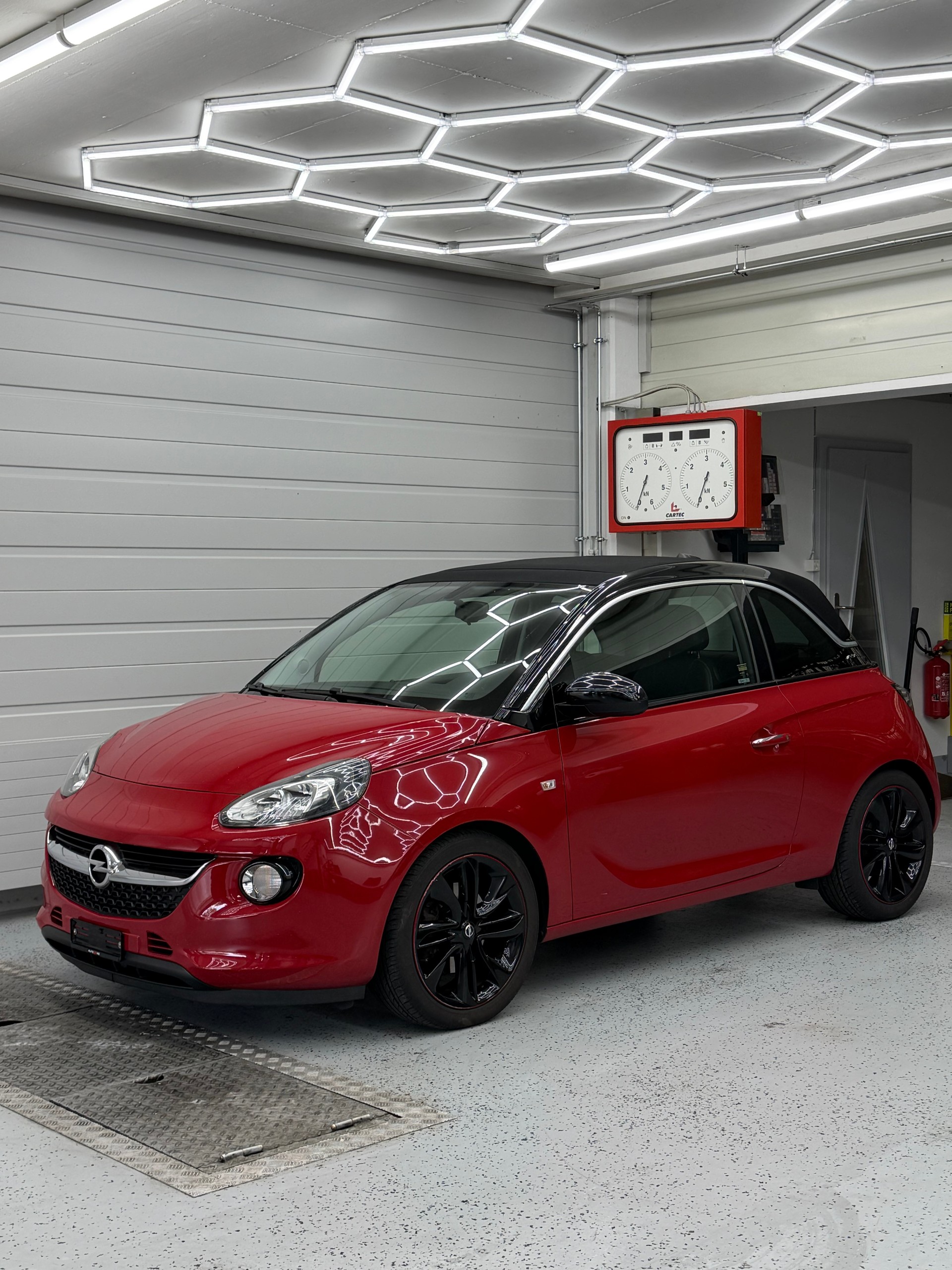 OPEL Adam 1.0 ecoFLEX Turbo Swingtop-image-0