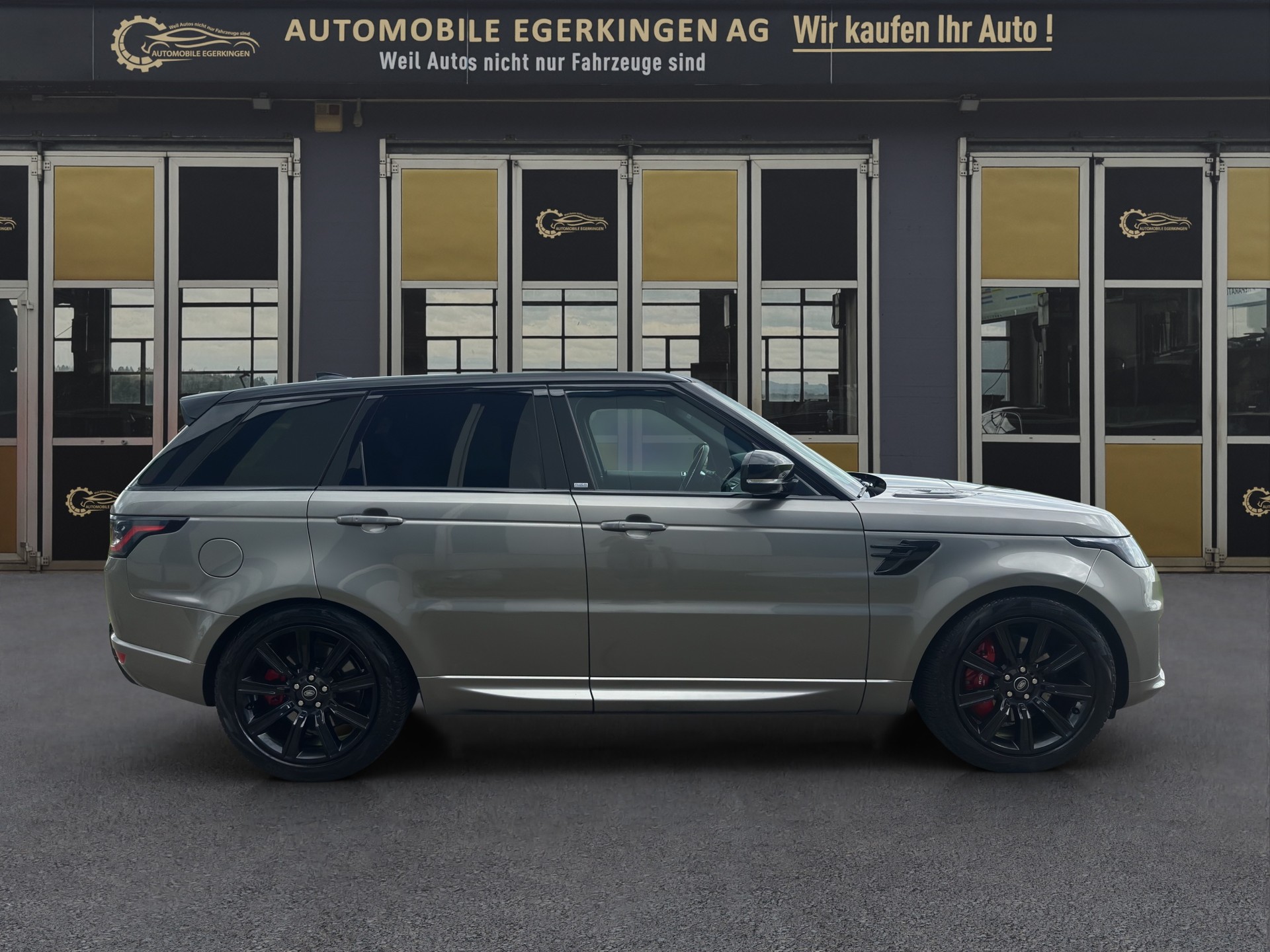 LAND ROVER Range Rover Sport P400e 2.0 I4 PHEV HSE Dyn Stealth Aut.-image-3