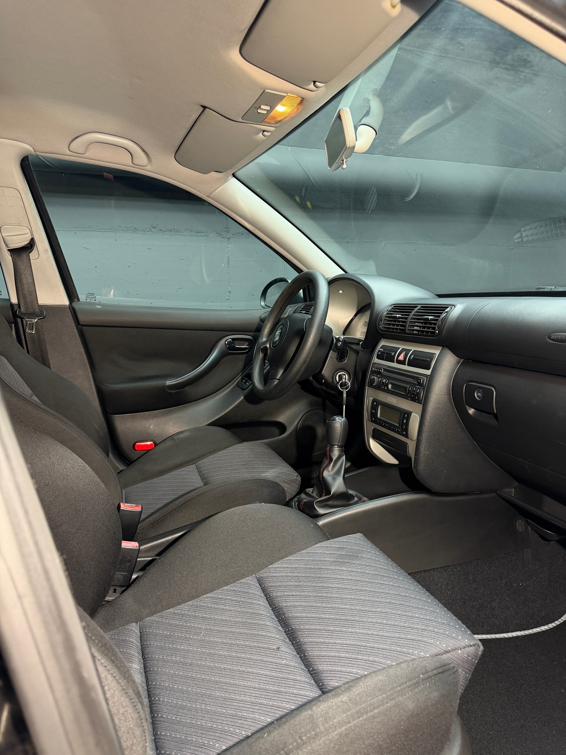 SEAT Leon 1.9 TDI Last Edition-image-4