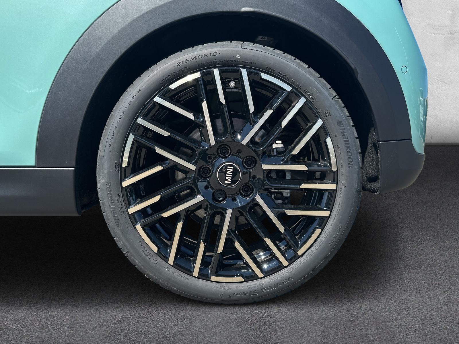 MINI Cooper S F66 2.0i (CH)-image-8