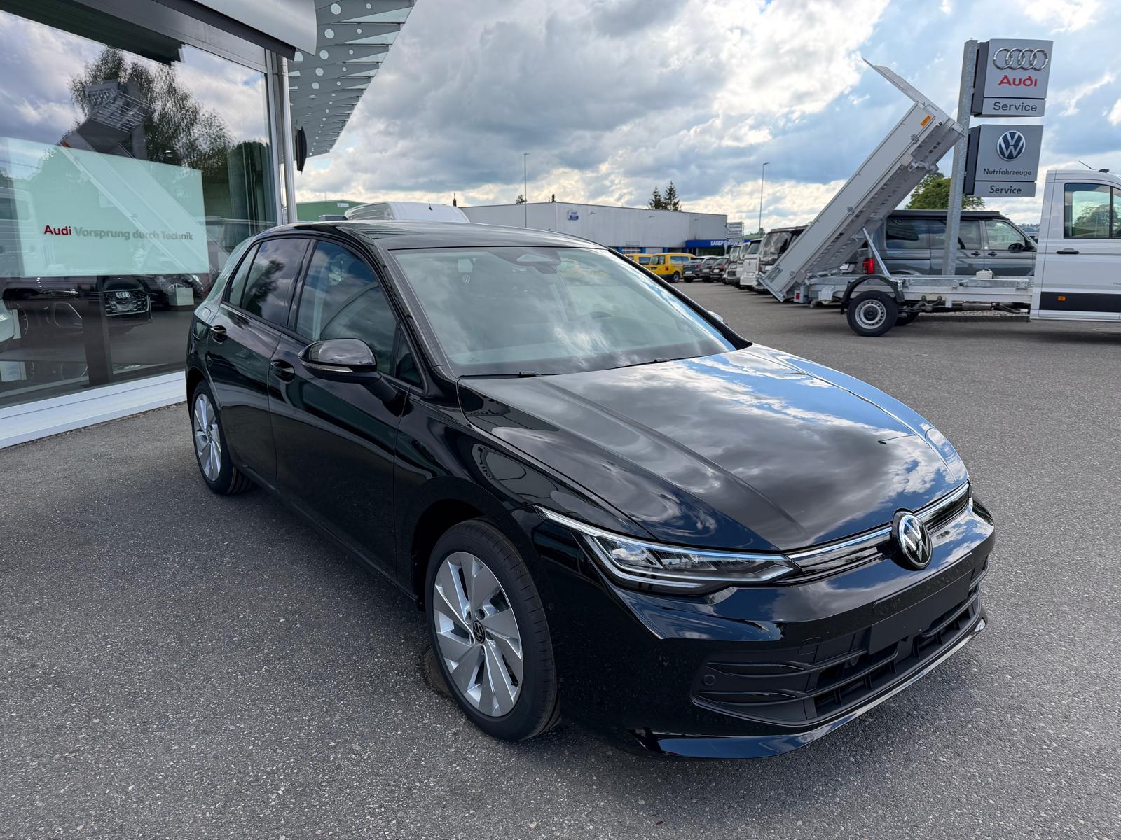 VW Golf 1.5 e TSI mHEV United DSG-image-6