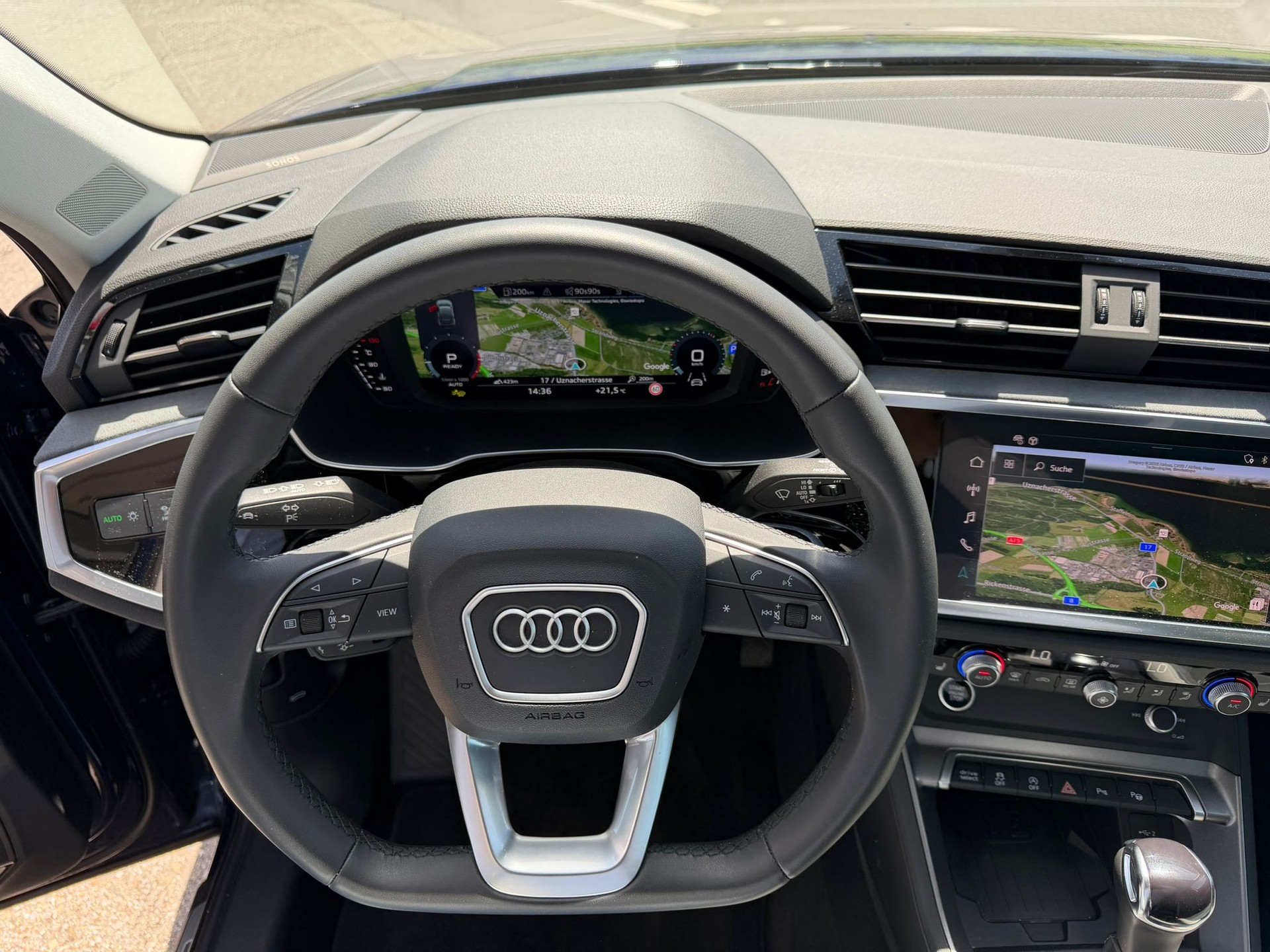 AUDI Q3 Sportback 45 TFSI S line quattro S-tronic-image-14