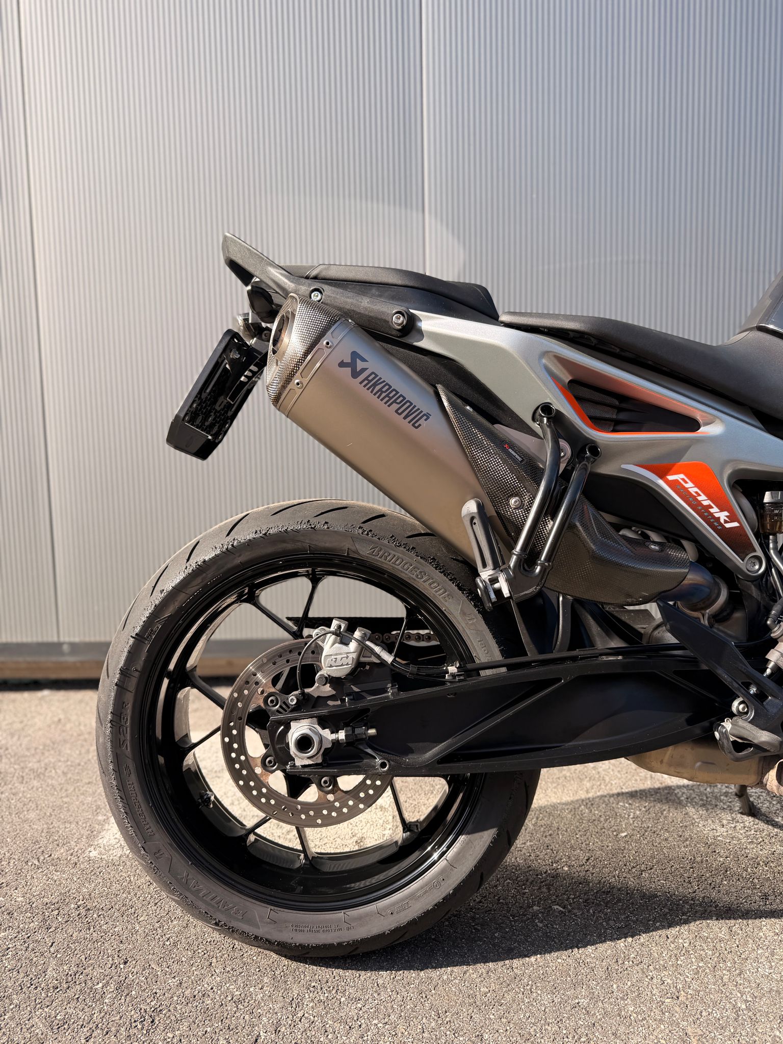 KTM 790 Duke ABS-showroom-element-3