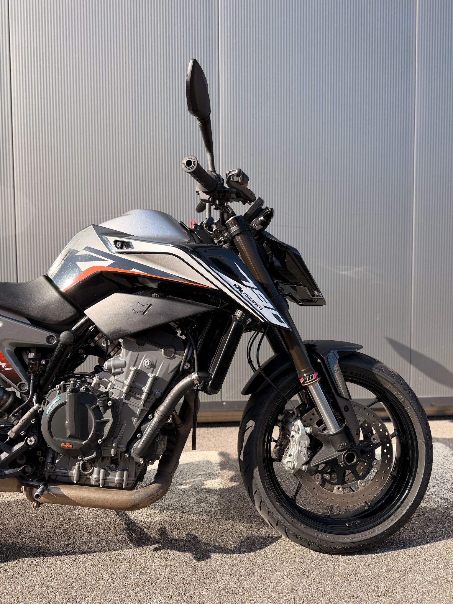 KTM 790 Duke ABS-showroom-element-2