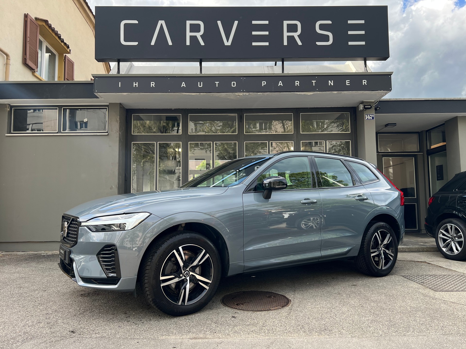 VOLVO XC60 2.0 B5 MH R-Design AWD
