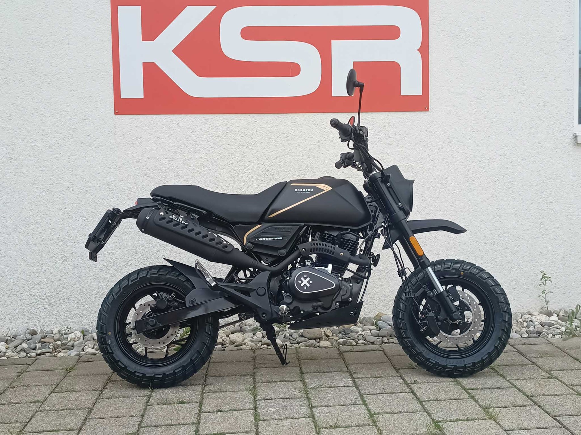 BRIXTON Crossfire 125 XS