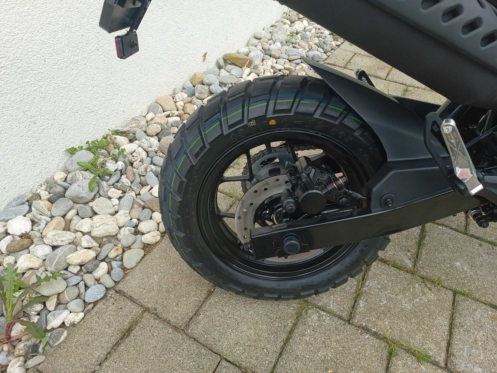 BRIXTON Crossfire 125 XS-image-10