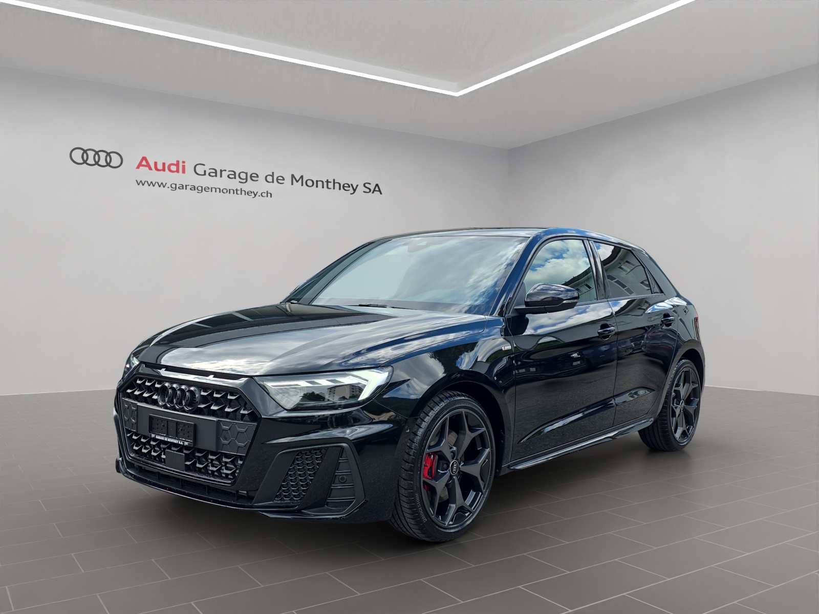 AUDI A1 Sportback 40 TFSI S Line S-tronic-image-0