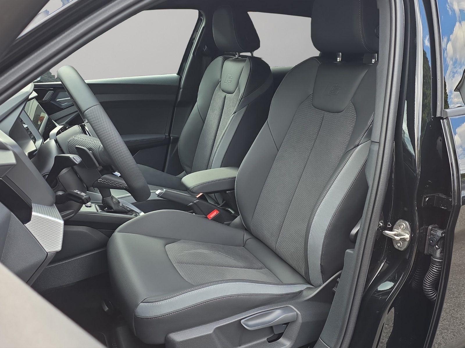 AUDI A1 Sportback 40 TFSI S Line S-tronic-image-7