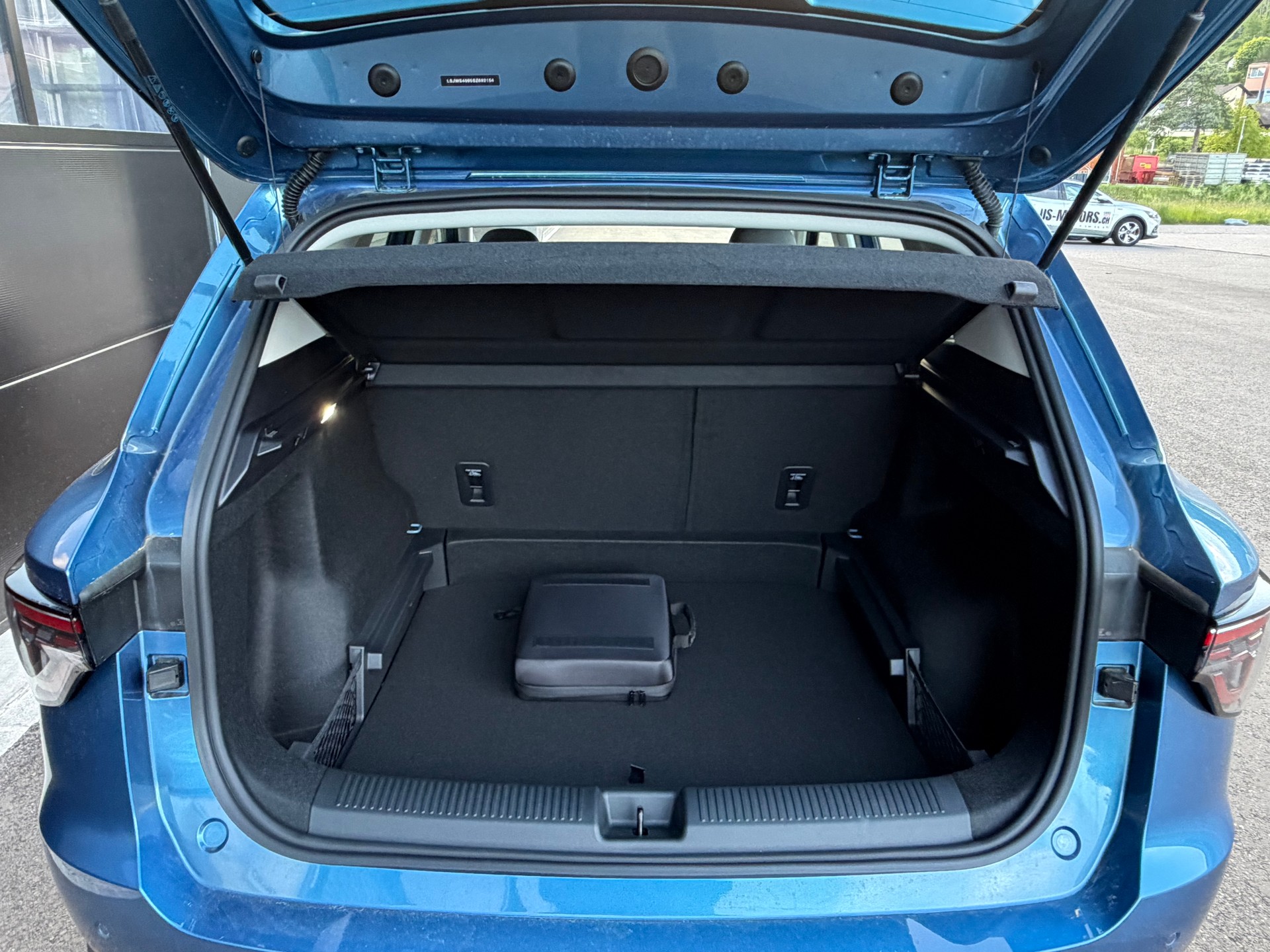 MG S5 EV 49kWh Comfort-image-10