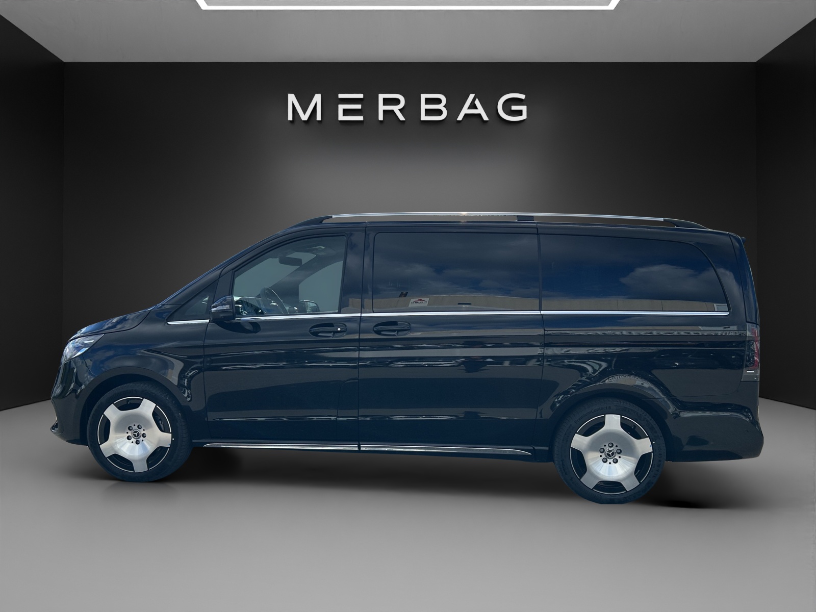 MERCEDES-BENZ V 300 d lang 4Matic Exclusive 9G-Tronic-image-2