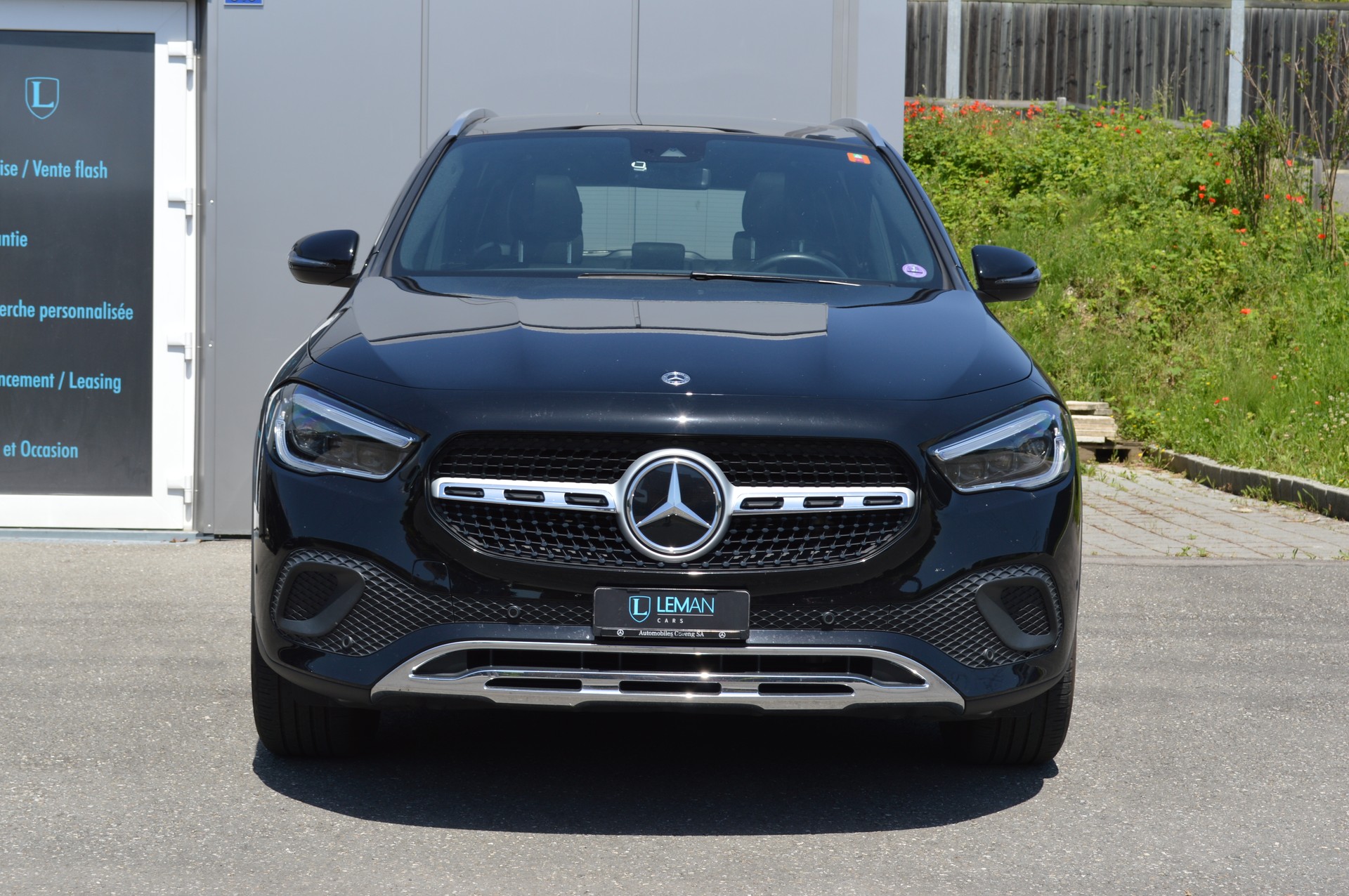 MERCEDES-BENZ GLA 250 4Matic Progressive 8G-DCT-image-1