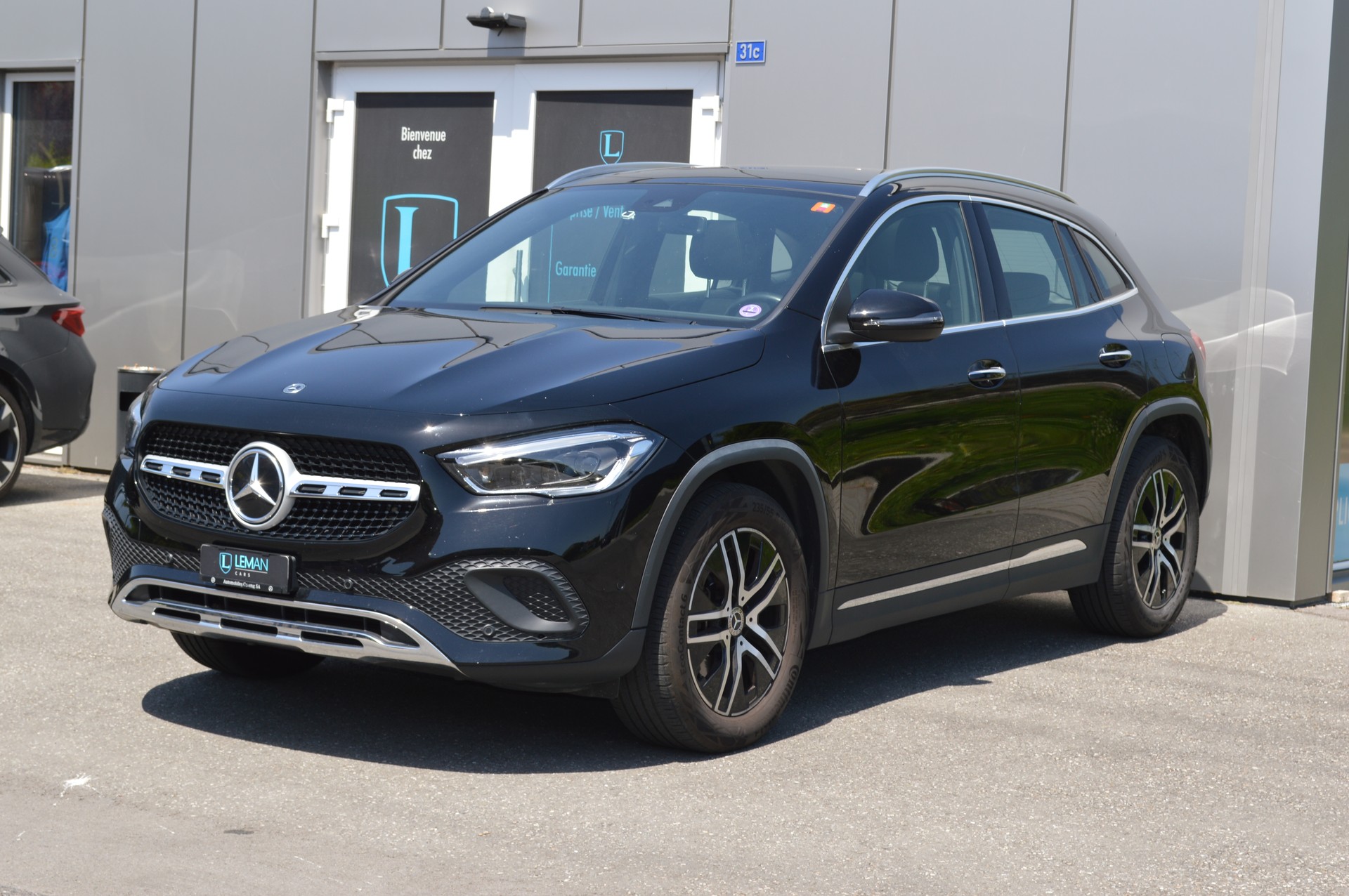 MERCEDES-BENZ GLA 250 4Matic Progressive 8G-DCT-image-0