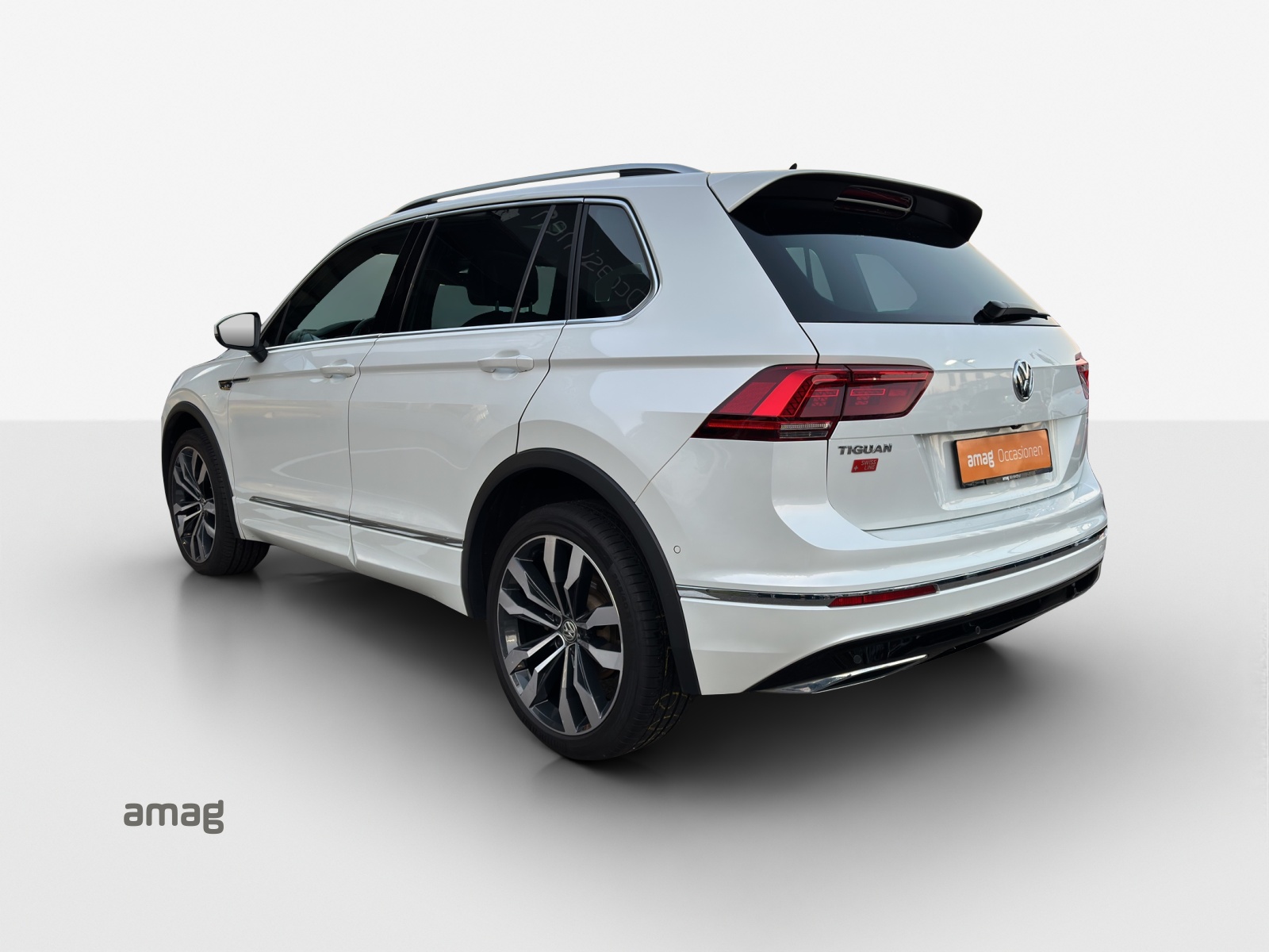 VW Tiguan 2.0TSI Highline 4Motion DSG-image-2