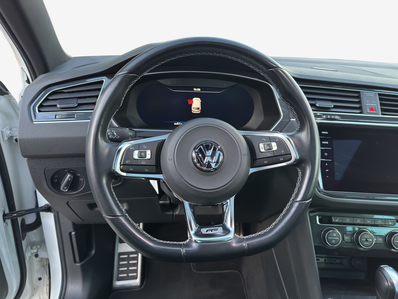 VW Tiguan 2.0TSI Highline 4Motion DSG-image-9