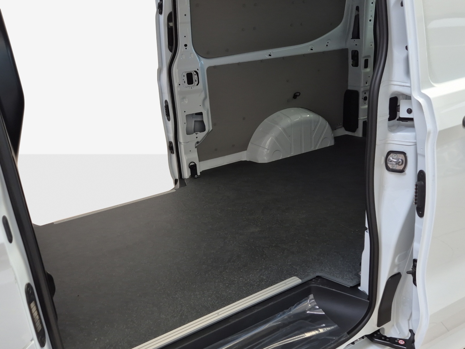 VW Transporter 2.0 TDI Lang Automat-image-12