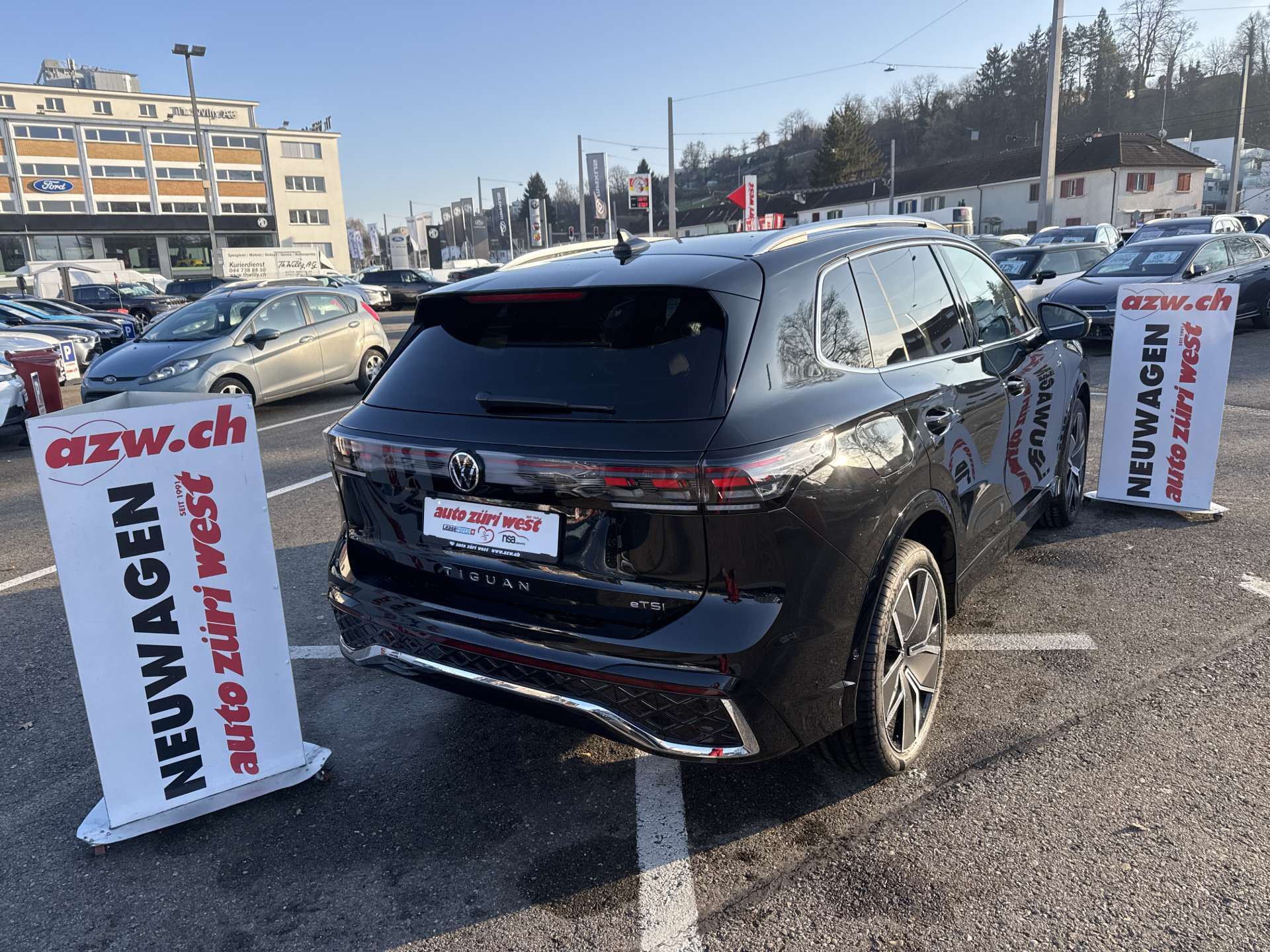 VW Tiguan 1.5 TSi evo2 mHEV R-Line DSG-Automat-showroom-element-2
