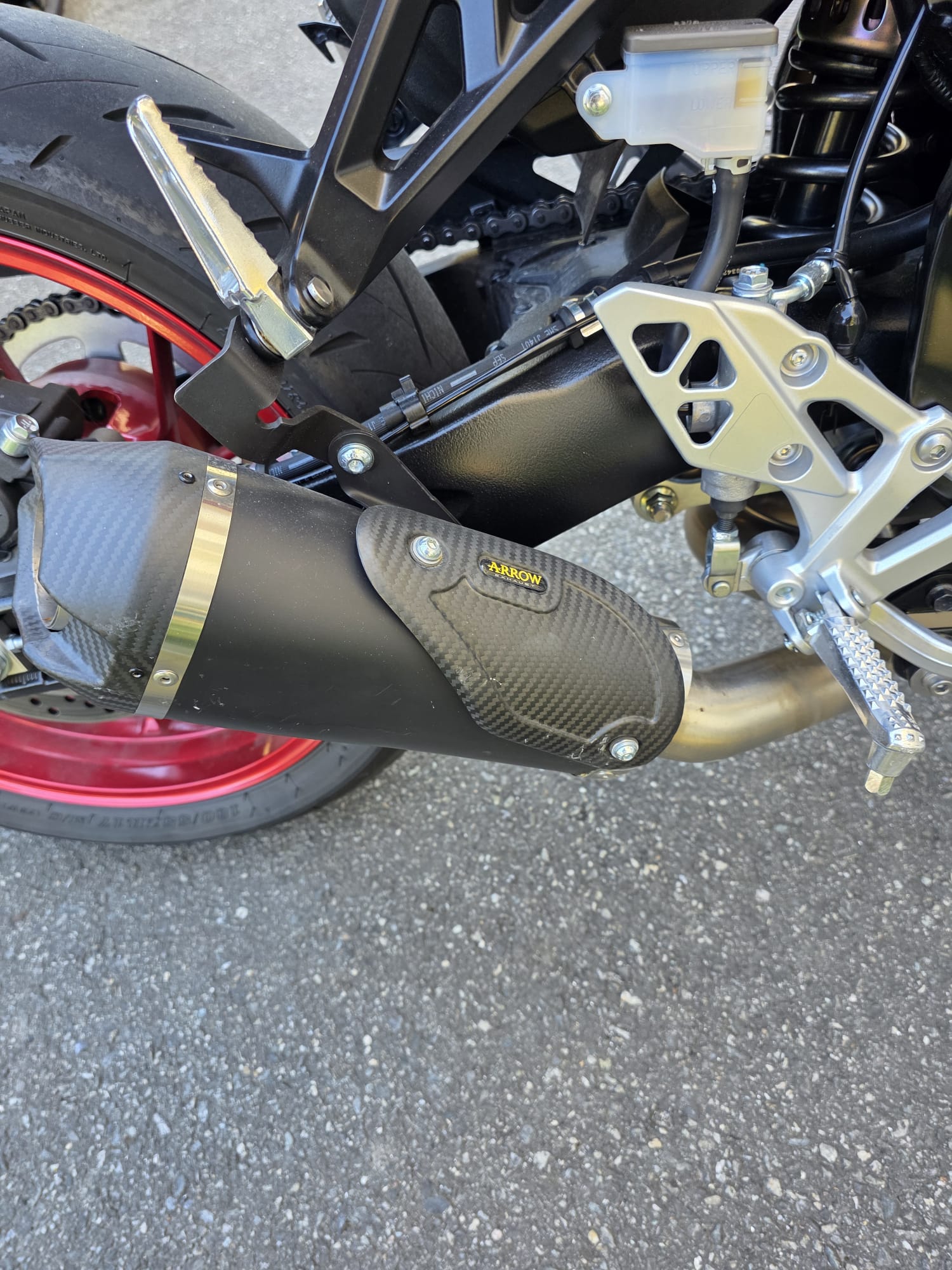 SUZUKI GSX-8S