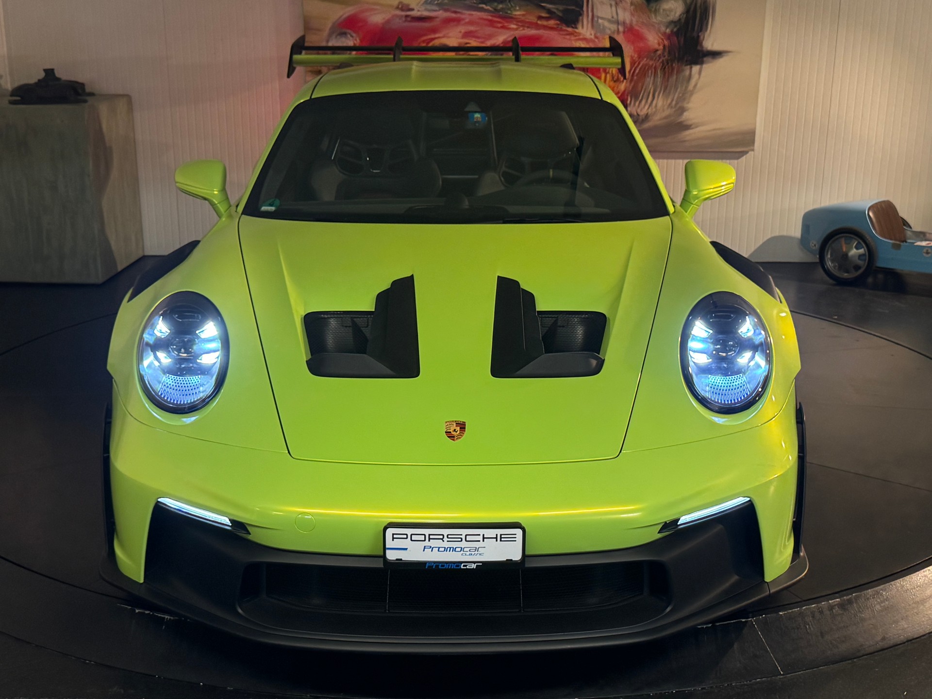PORSCHE 911 GT3 RS-image-7
