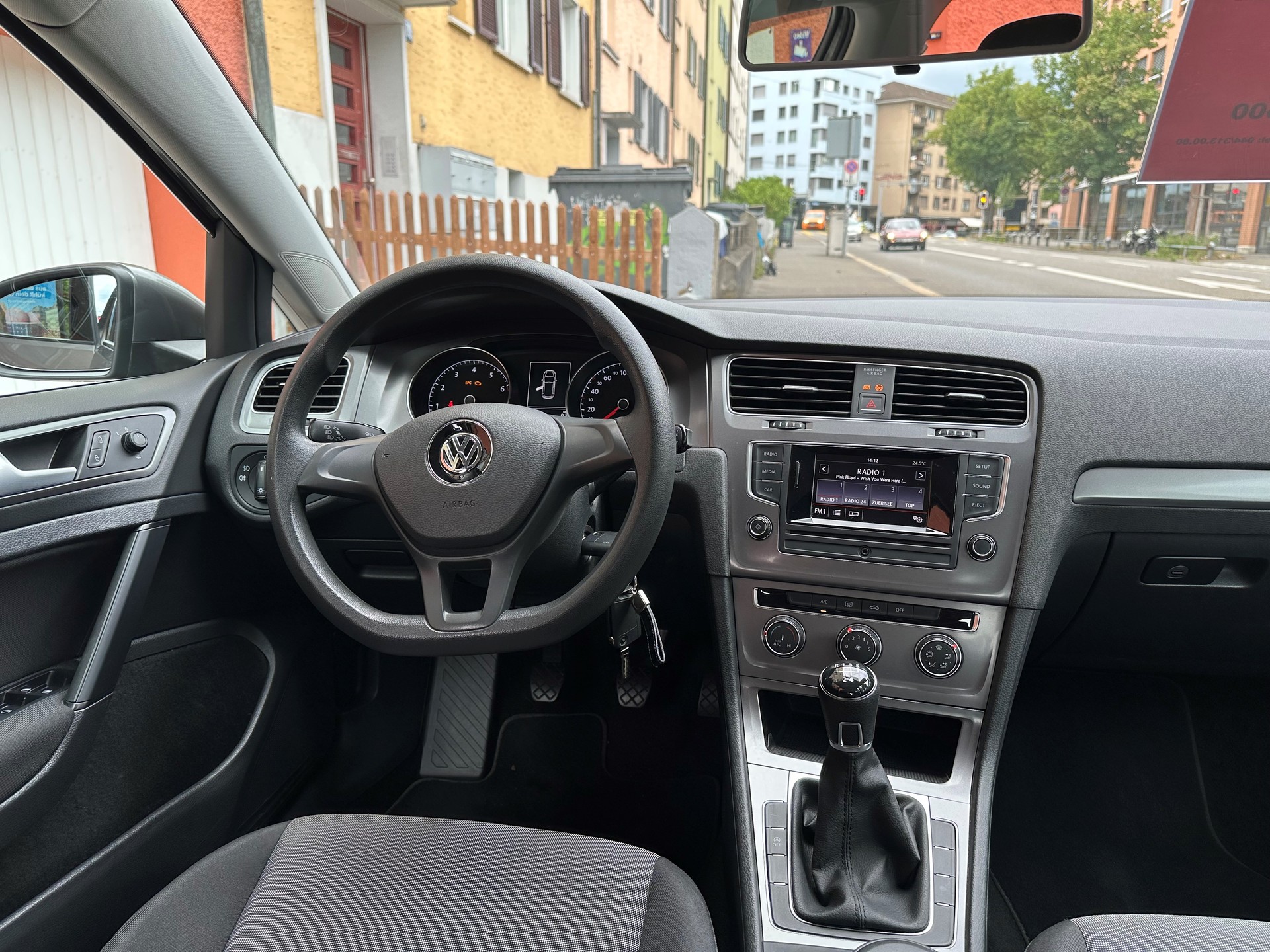 VW Golf 1.2 TSI Trendline-image-8